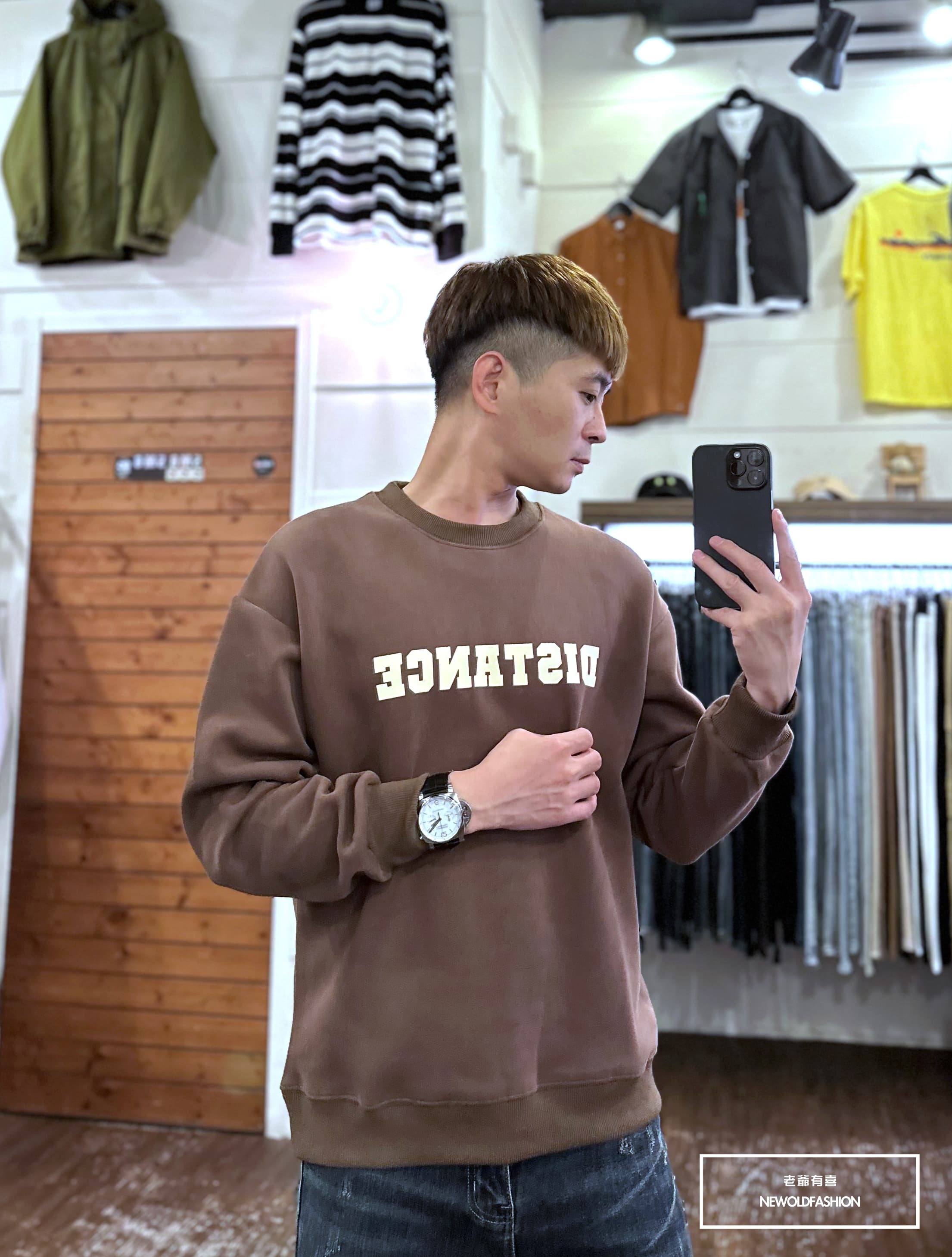 『新品上市』重磅DISTANCE字母大學T-咖(NOF2309395)