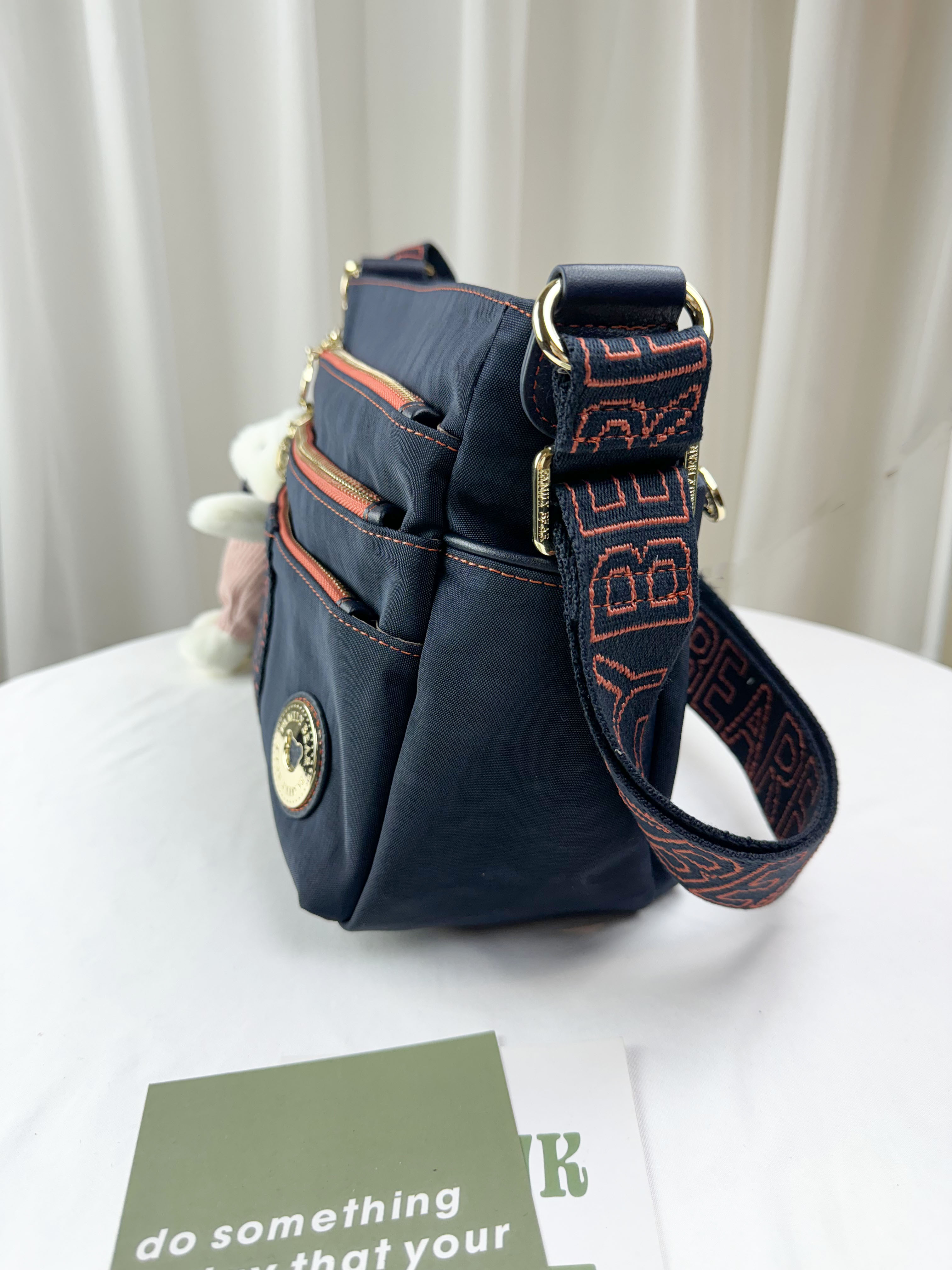 FamilyBear 藍橙織帶防潑水側背包 附兔兔吊飾 #2502