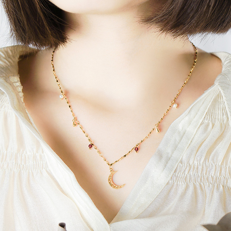 眠月線 – 石榴石 – 項鍊