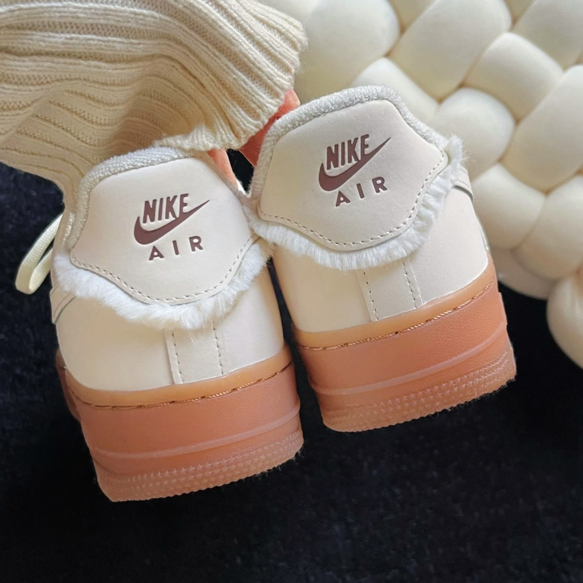 Nike Air Force 1 Low 焦糖牛奶 牛奶糖 絨毛 FV3701-119