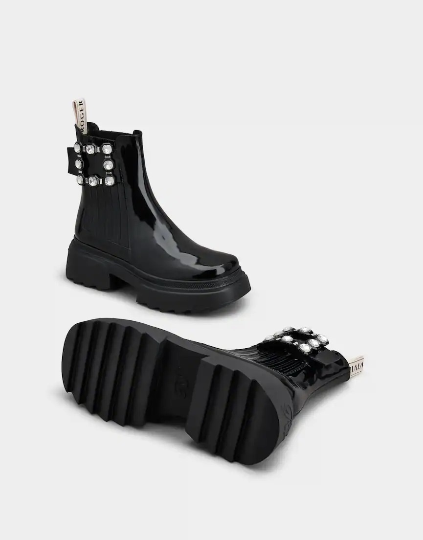 Roger Vivier Wallaviv strass buckle Chelsea ankle boots