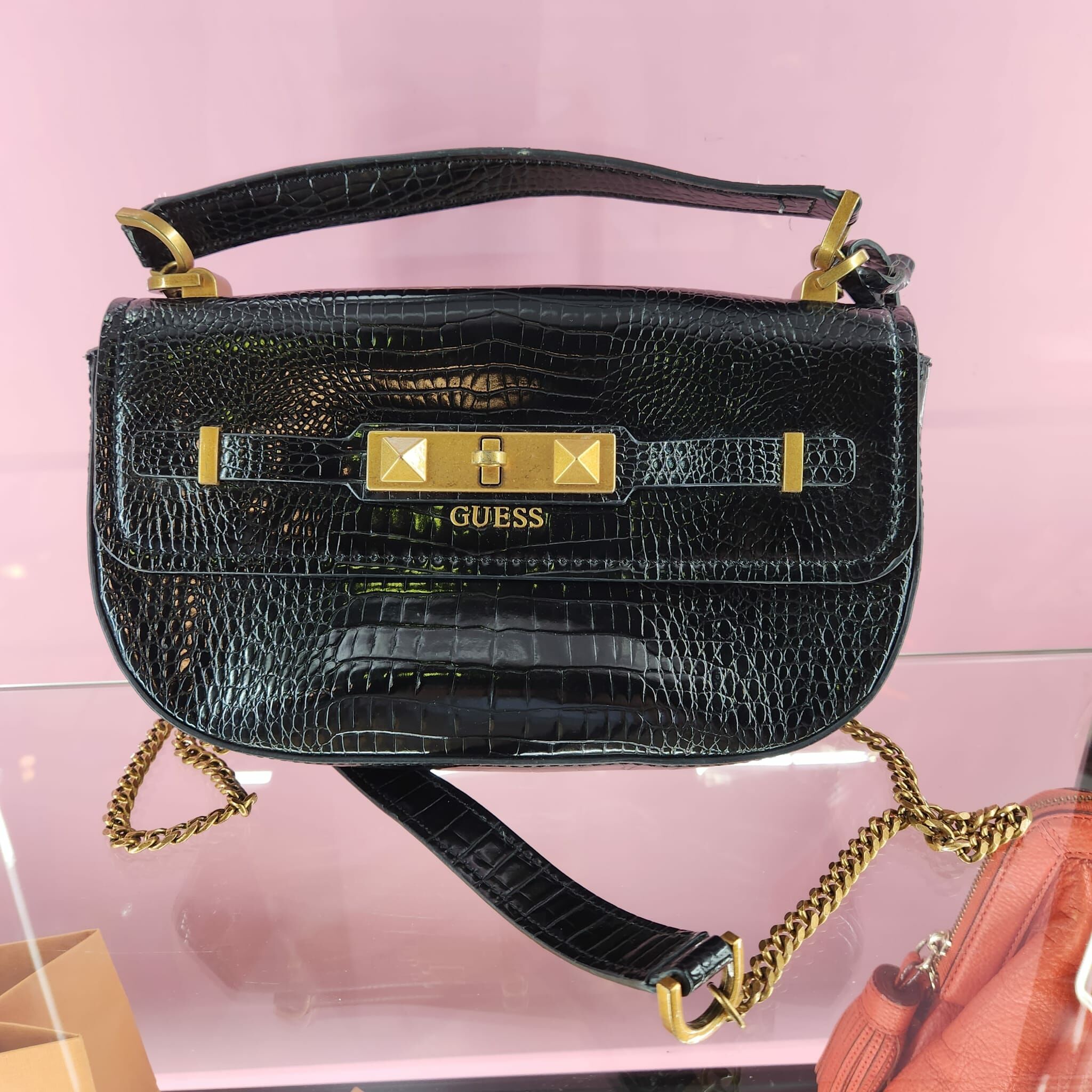 (日本直送）90%新 GUESS 手袋