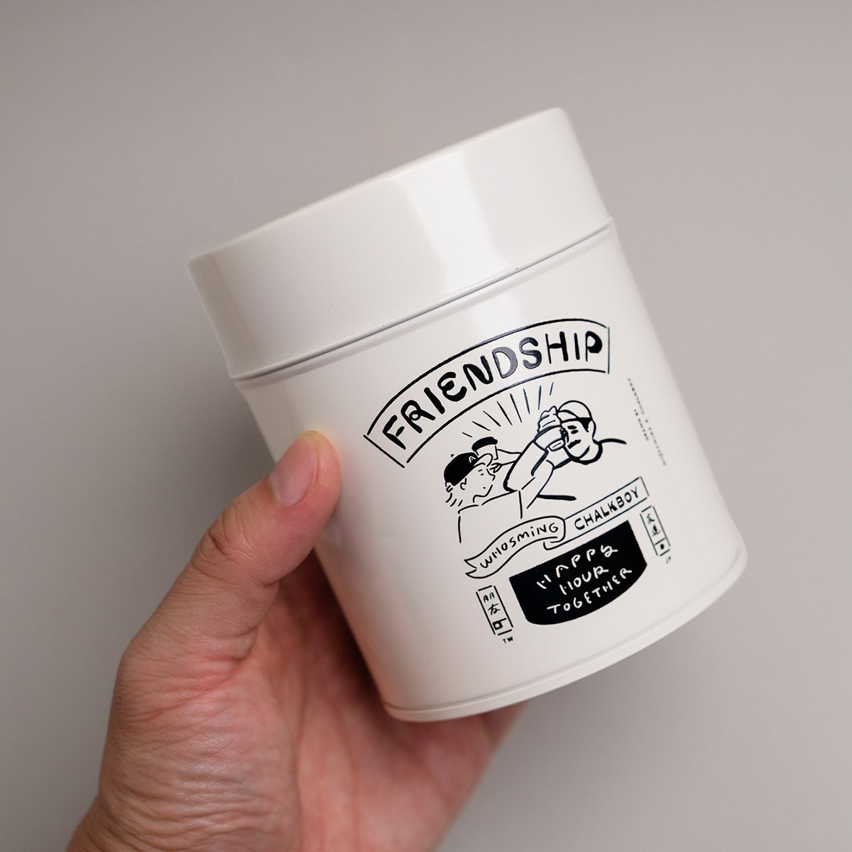[FRIENDSHIP CHALKBOY × WHOSMiNG] – 馬口鐵收納罐