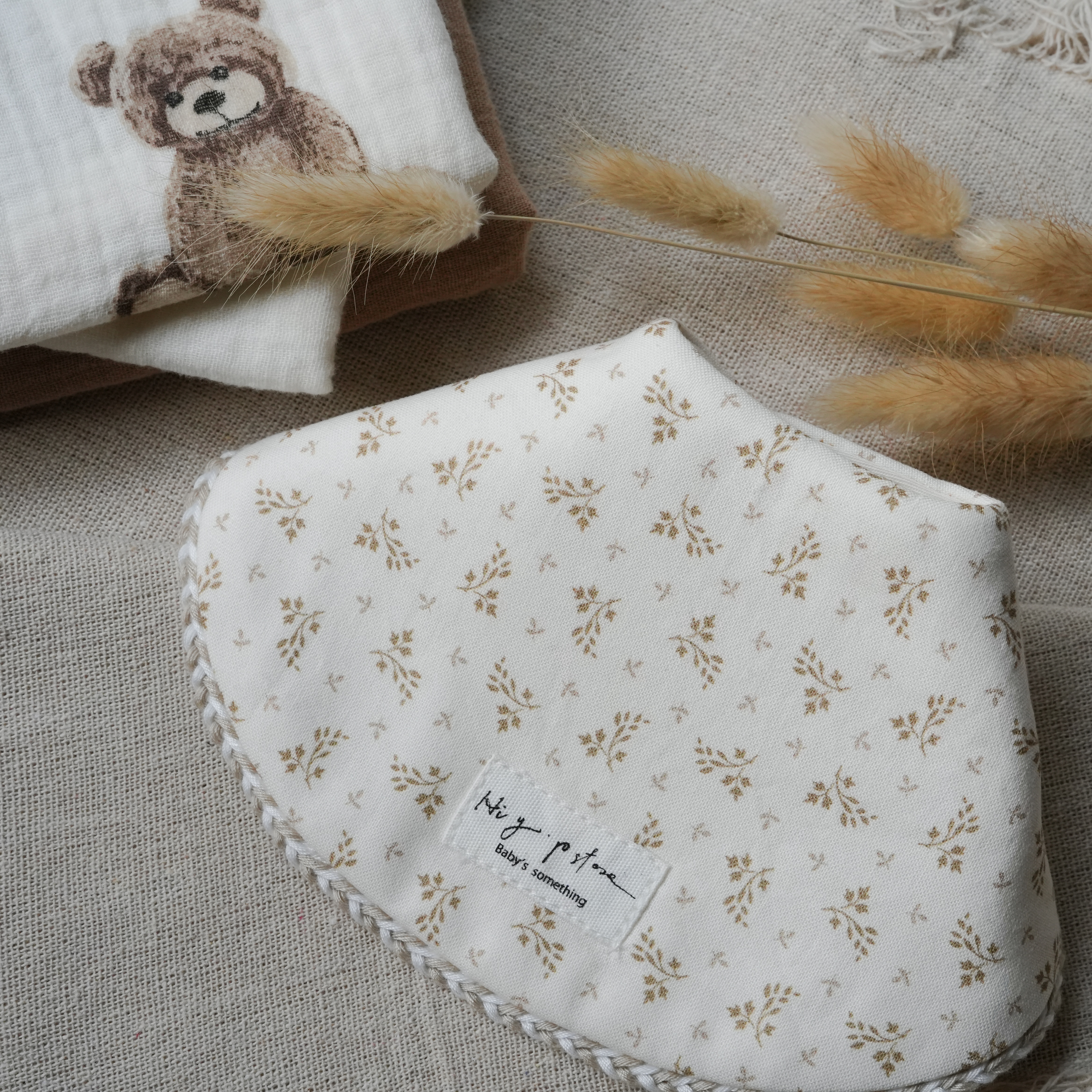 Hi Y.P store-手作圍兜-星光之花（編織邊）