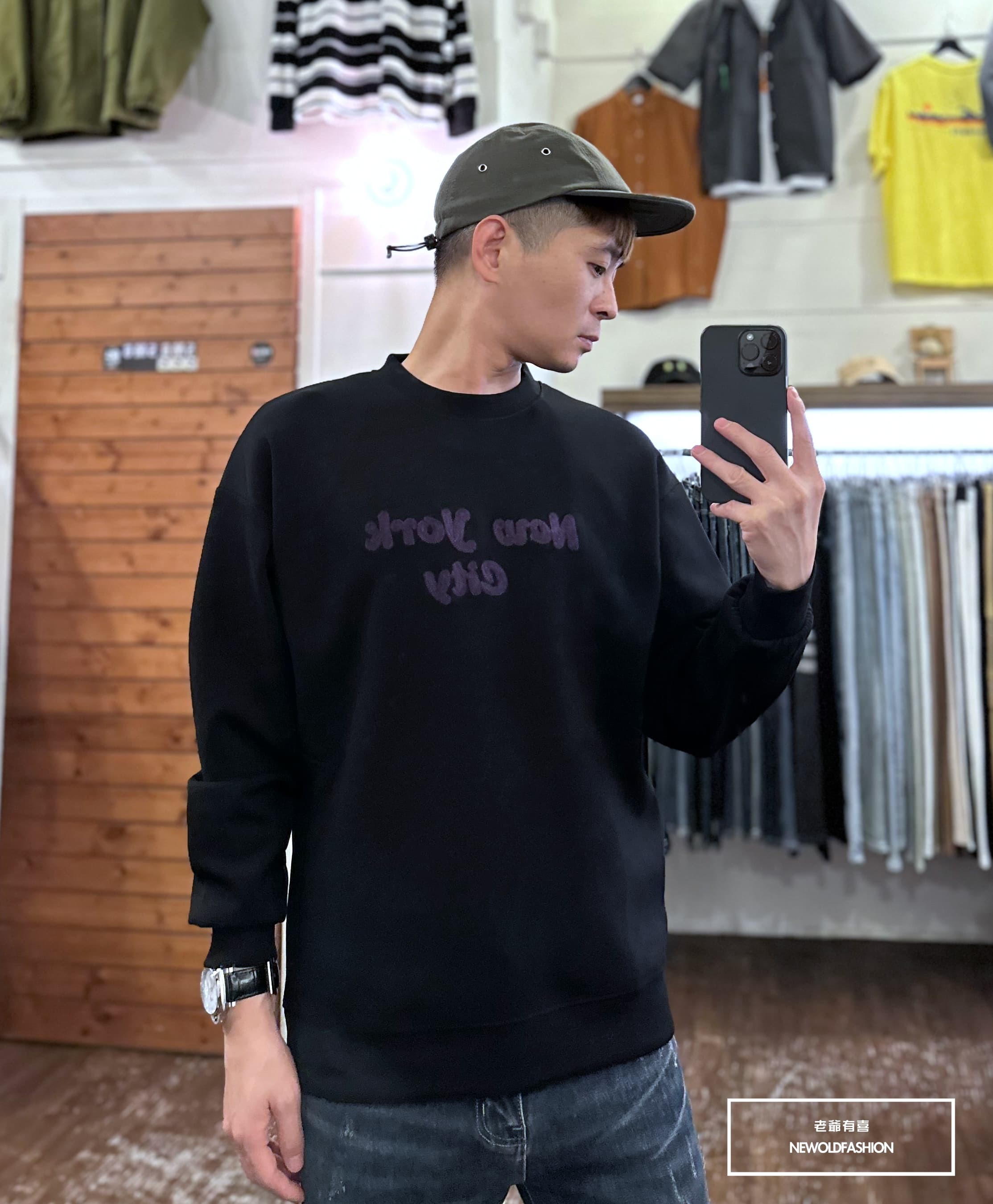 『新品上市』重磅NEW YORK刺繡大學T-黑(NOF2309381)