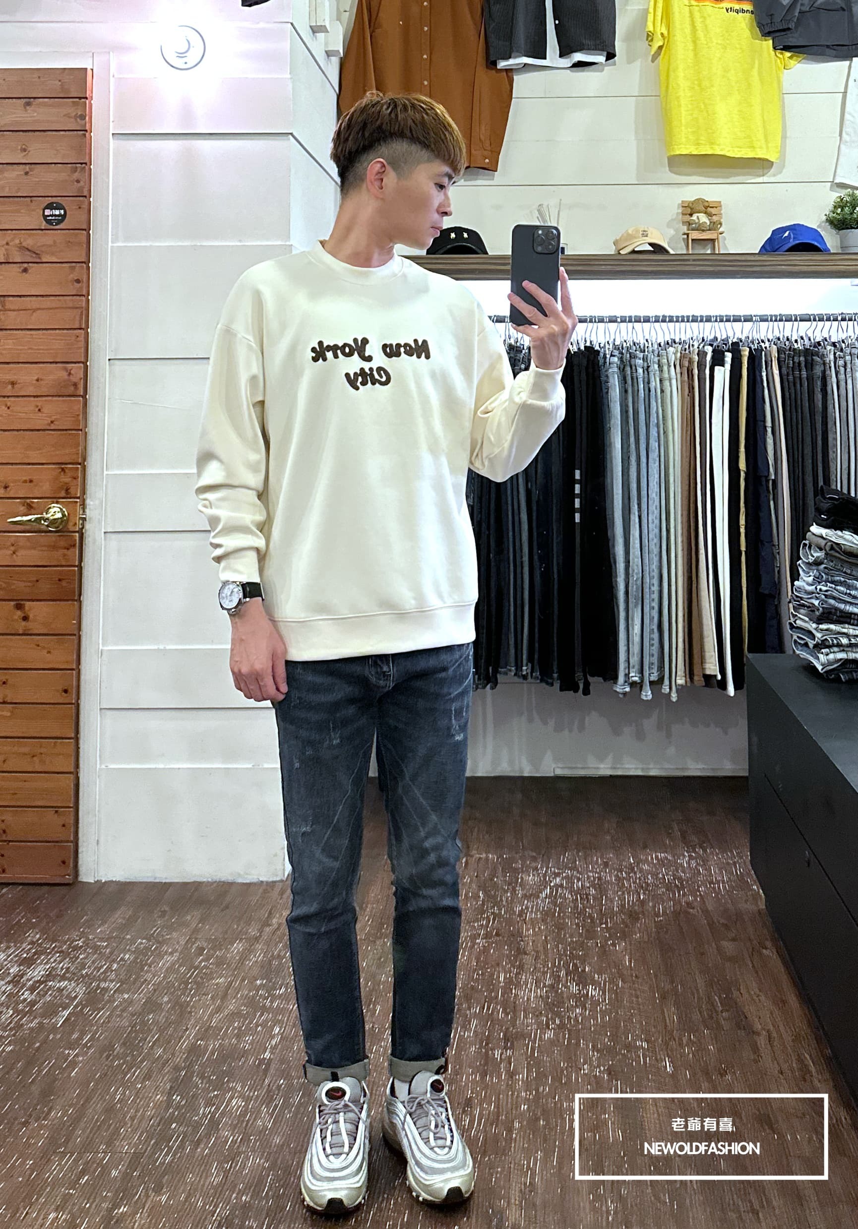 『新品上市』重磅NEW YORK刺繡大學T-米(NOF2309381)