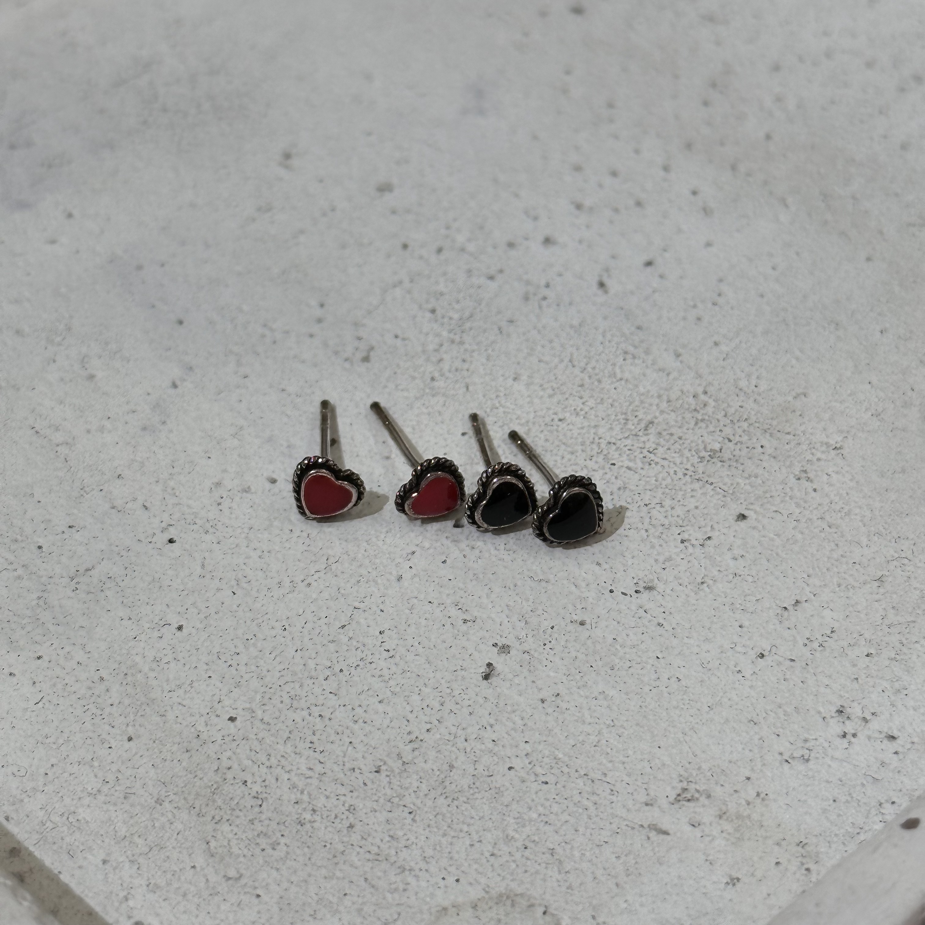 925純銀超迷你心心耳針