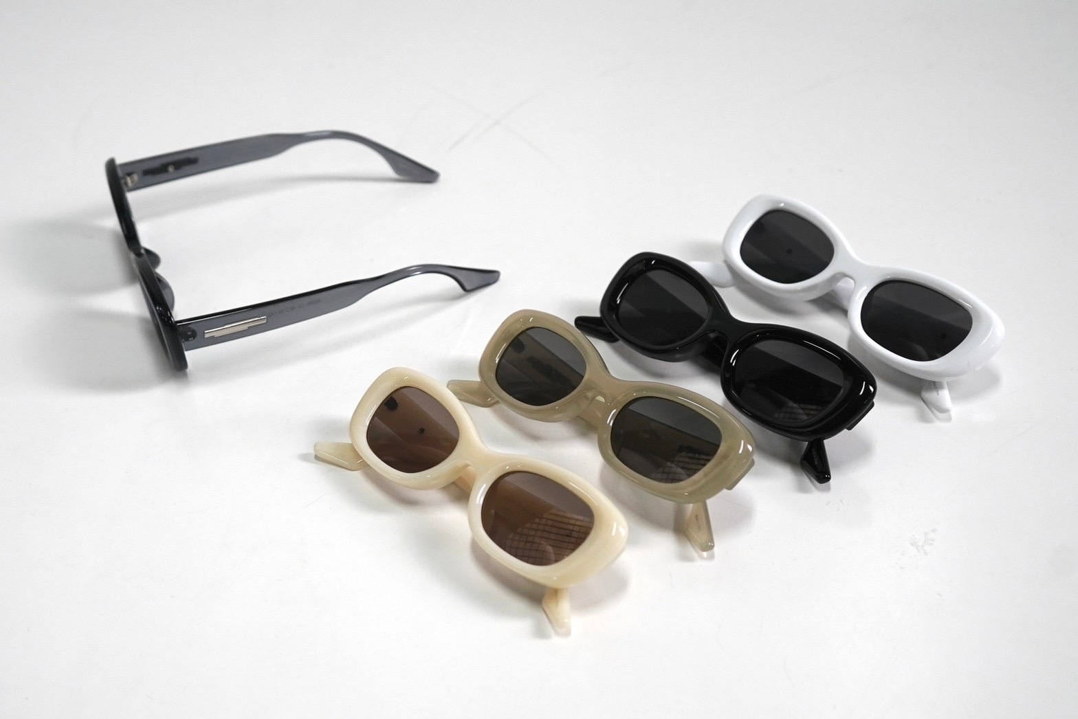 🇰🇷韓國JIN UNIVERSAL S12 金屬邊時裝感造型鏡框（5 COLOR）