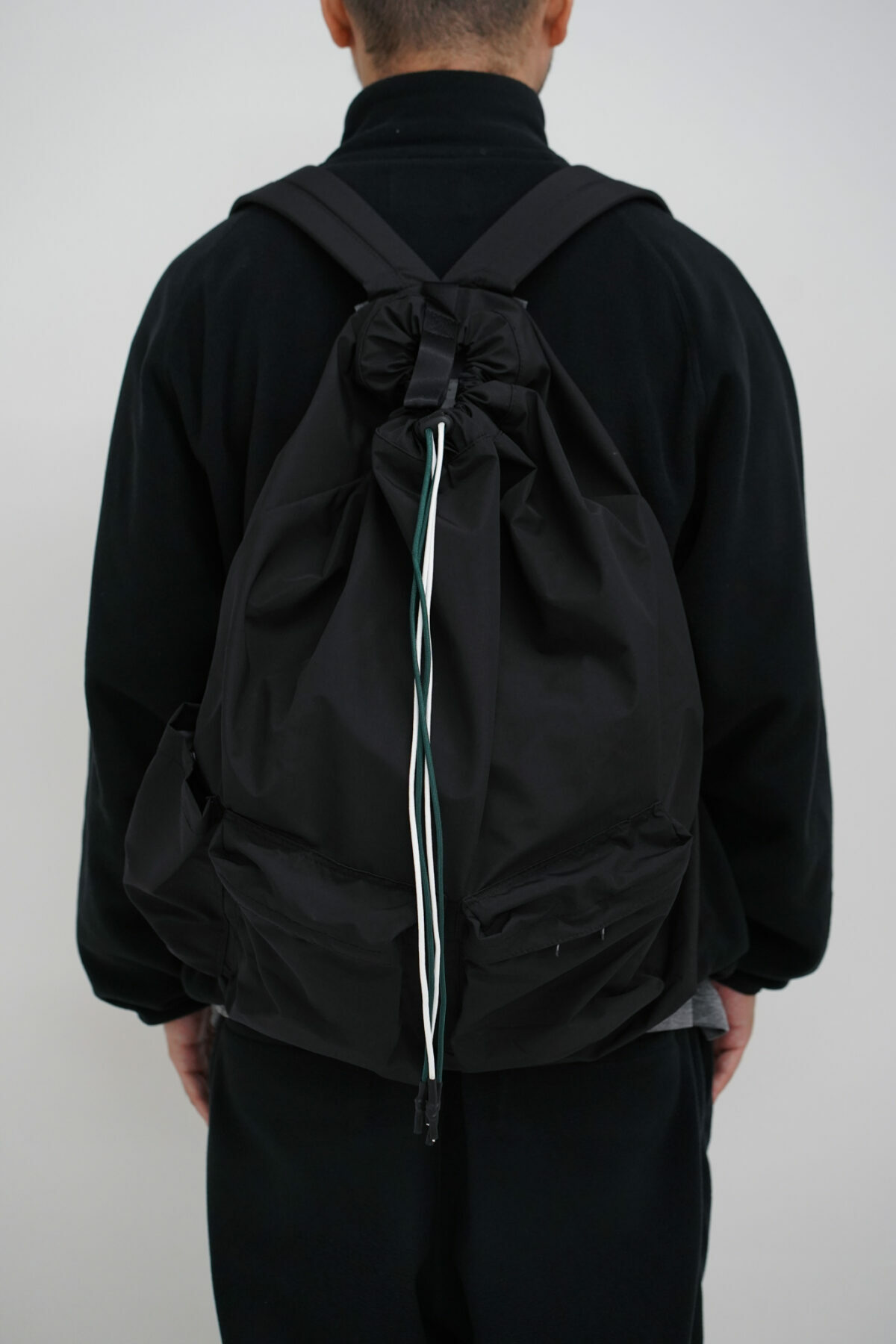 UNTRACE - KNAP PACK 2 / BLACK