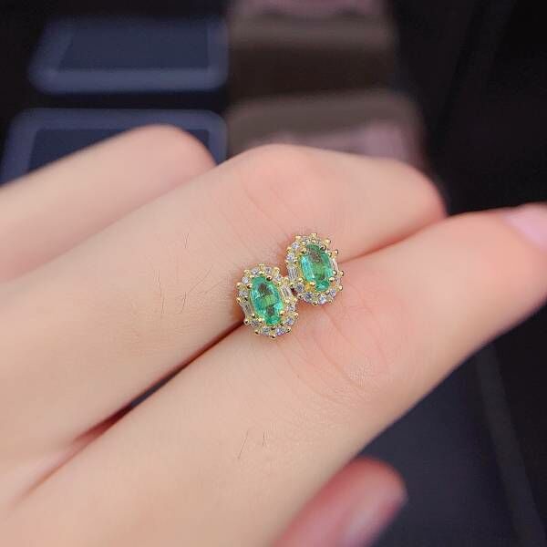 秒殺純天然祖母綠 耳釘