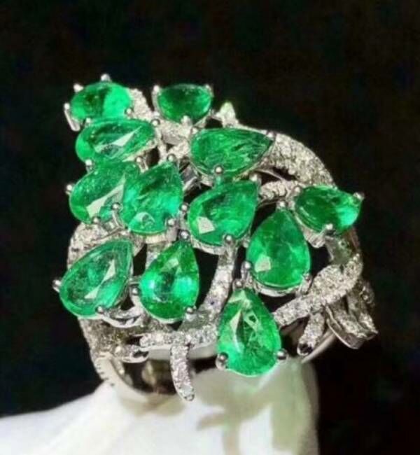 手工豪鑲 祖母綠大戒