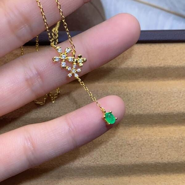 小花鎖骨鏈 祖母綠美墜