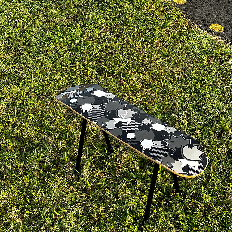 CRAFTZY 折疊滑板椅 （黑白）