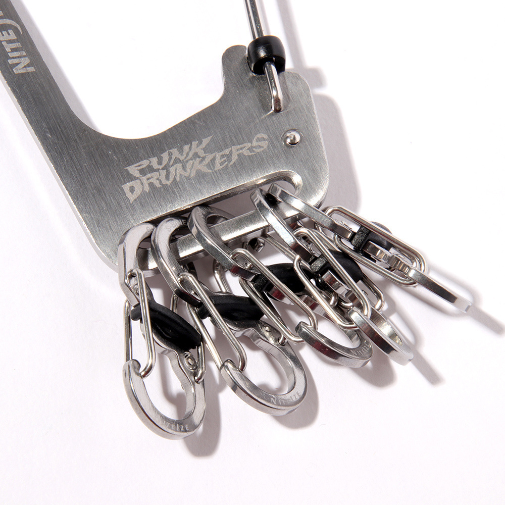 預訂2023/12月 PUNK DRUNKERS［PDSxNITE IZE］ギザロゴスライドロックカラビナ⚠️⚠️熱賣款‼️落單前請先PM查詢貨源
