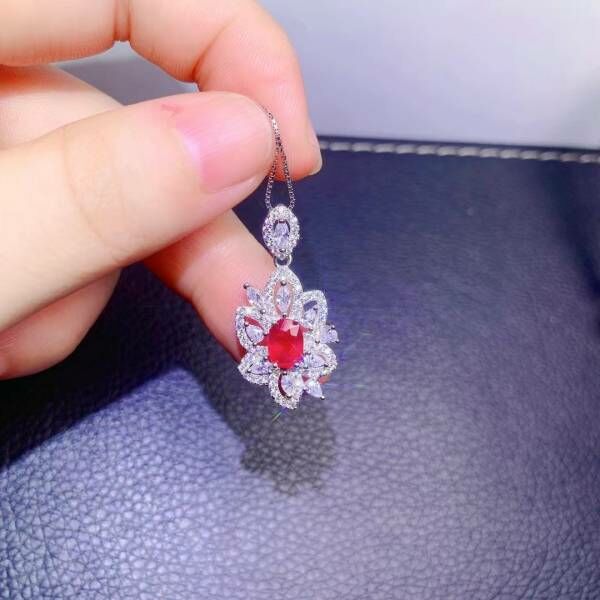(11.24Y)高品質緬甸新燒紅寶石 吊墜