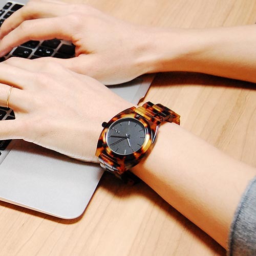 萬年鐘錶 - NIXON 尼克森  衝浪錶   Time Teller  獨特時尚玳瑁紋男錶 / 女錶  A327-646  錶徑40MM