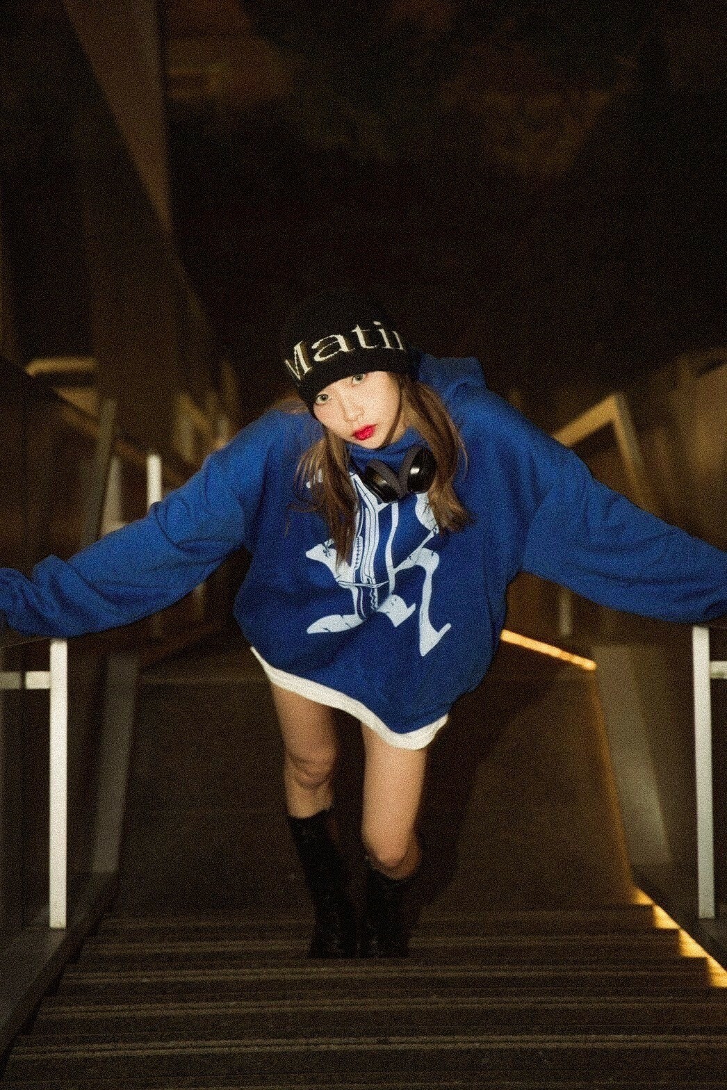 RENAISSANCE 斑駁歌德字體 Logo 匕首帽T  ‘’ Gothic Knife Hoodie ‘’