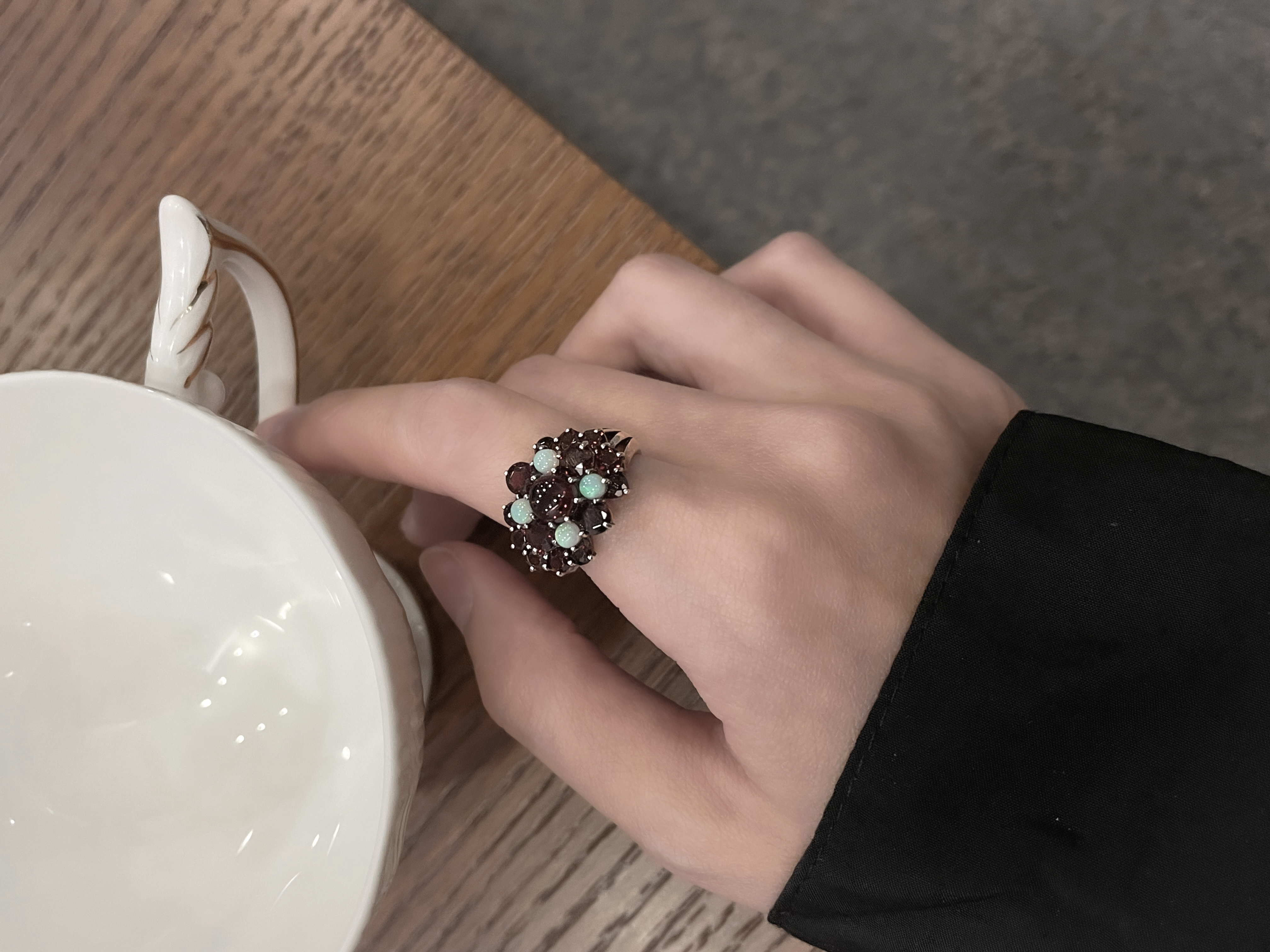 蛋白石石榴石戒指（OP1561）