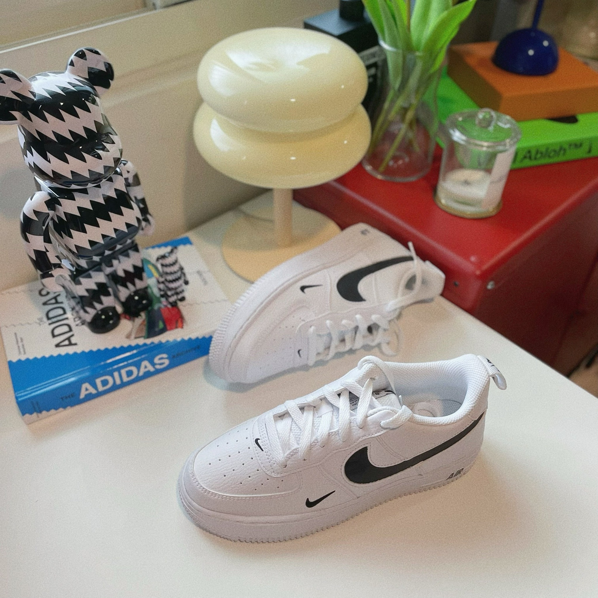 Nike Air Force 1 歐洲限定 滿版 反光 刺繡小勾 FV7020-100