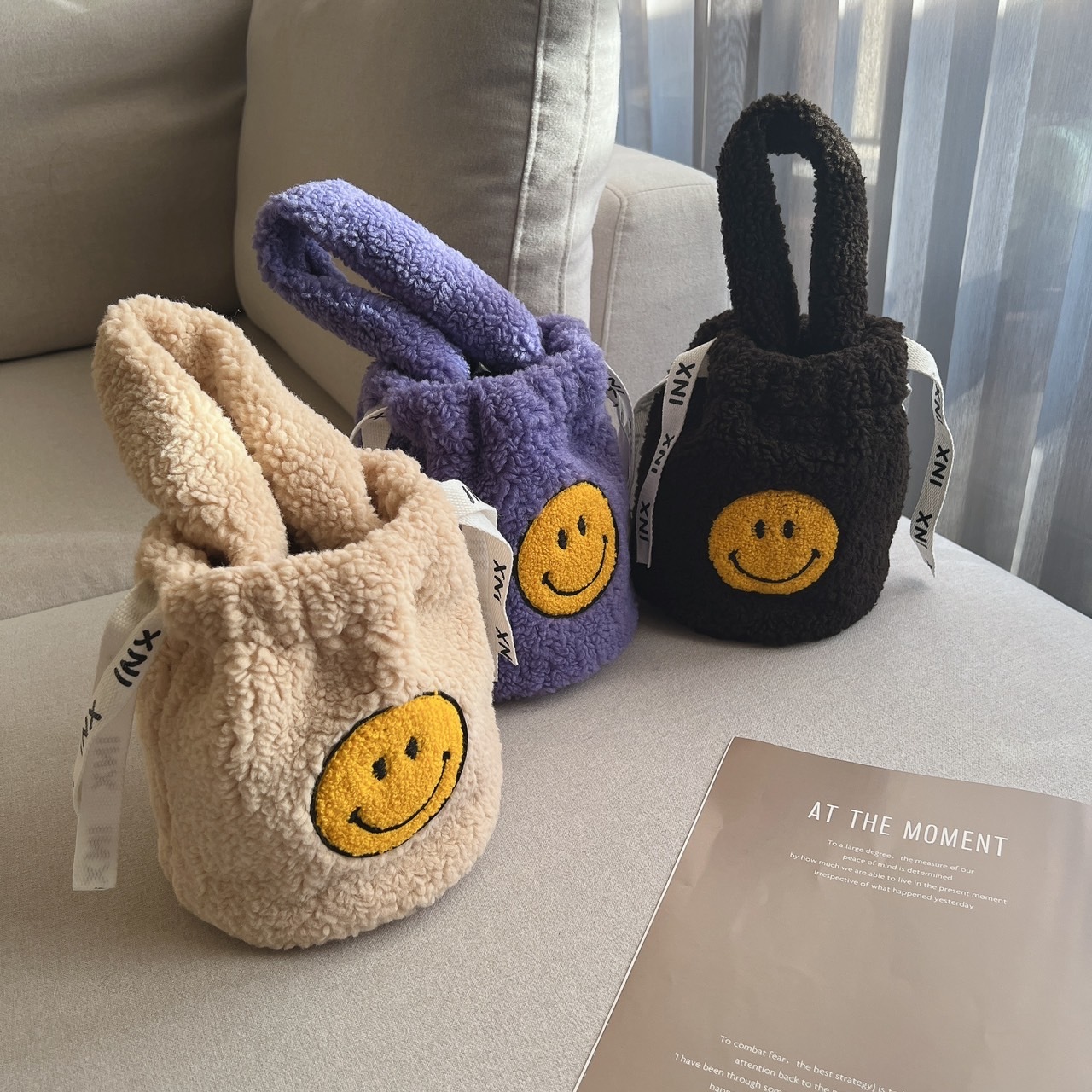 羊羔毛笑臉水桶包/三色