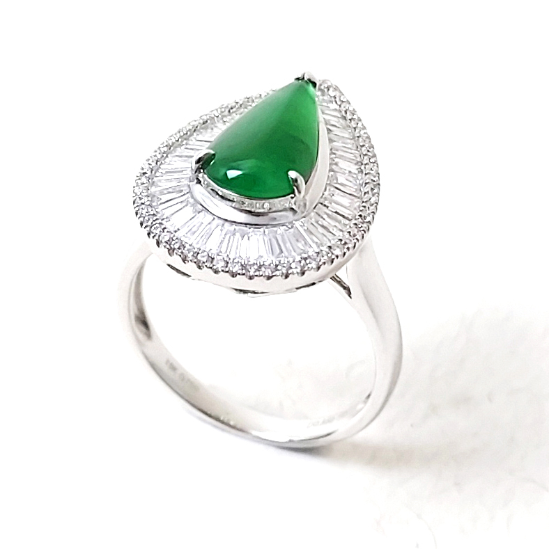 水滴形翡翠梯方天然鑽石戒指