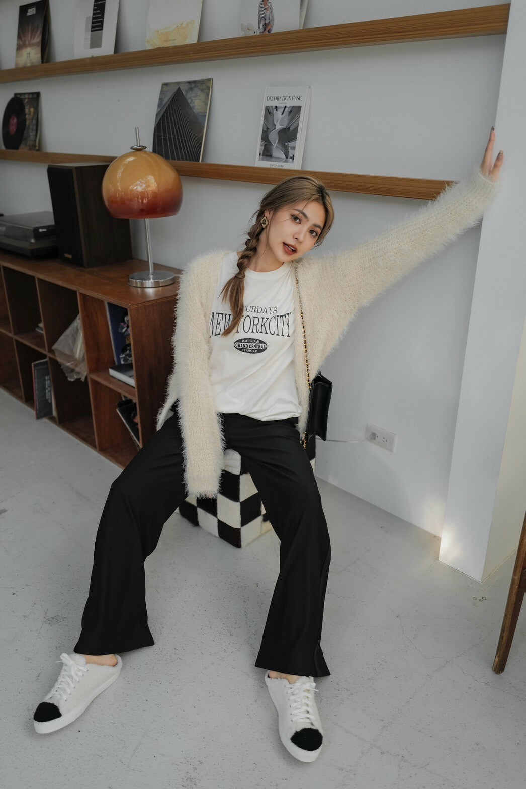 舒適細坑條寬褲_AMISSA（黑）