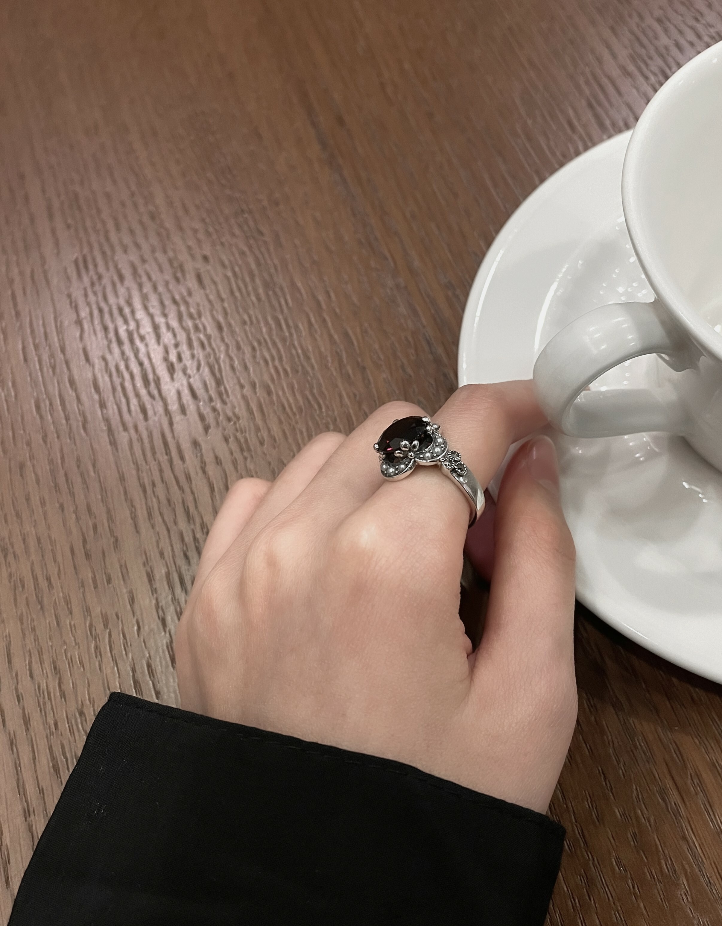 石榴石米珠戒指（OP1731）