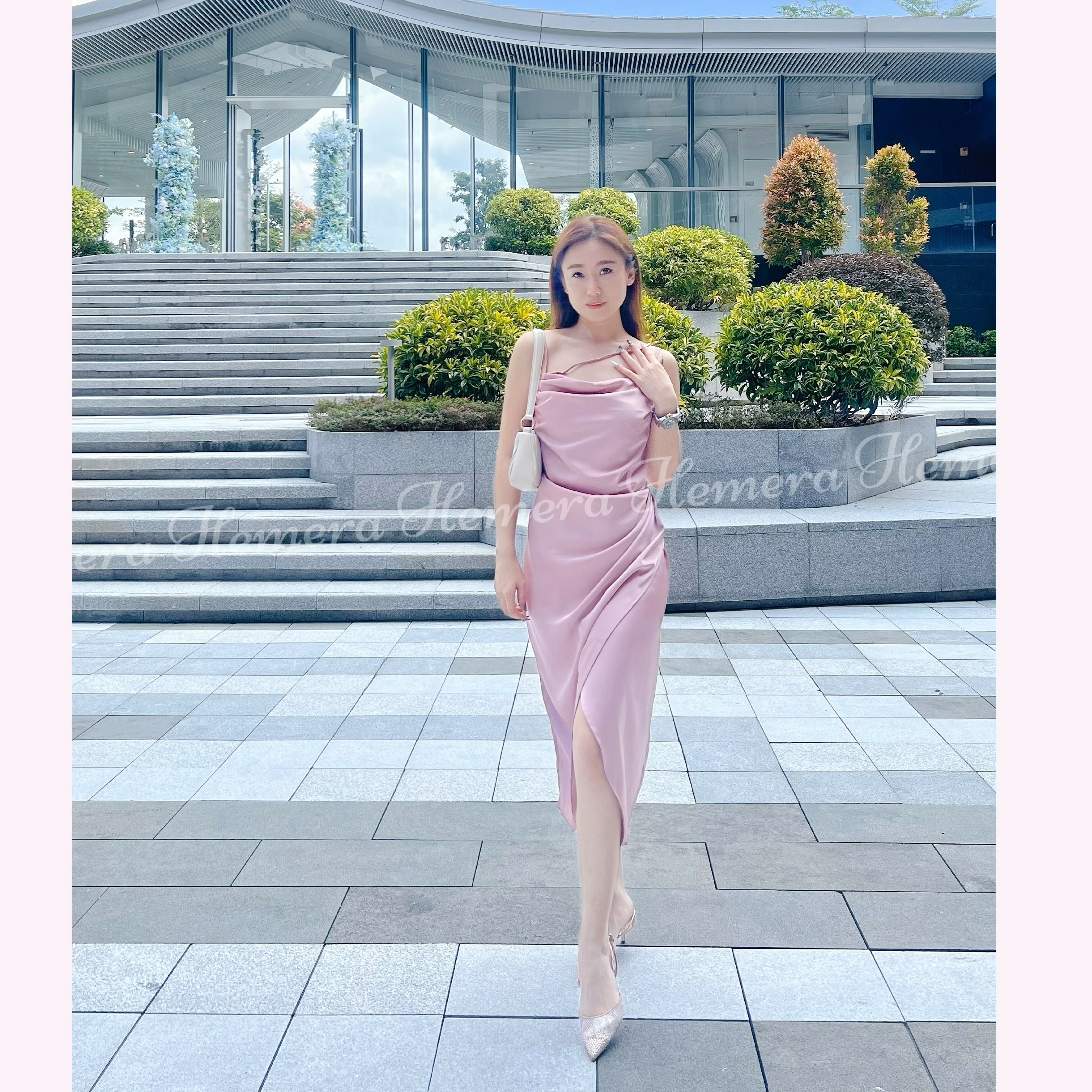 IN STOCK: DR23W1101 高雅絲質顯瘦開叉連身裙