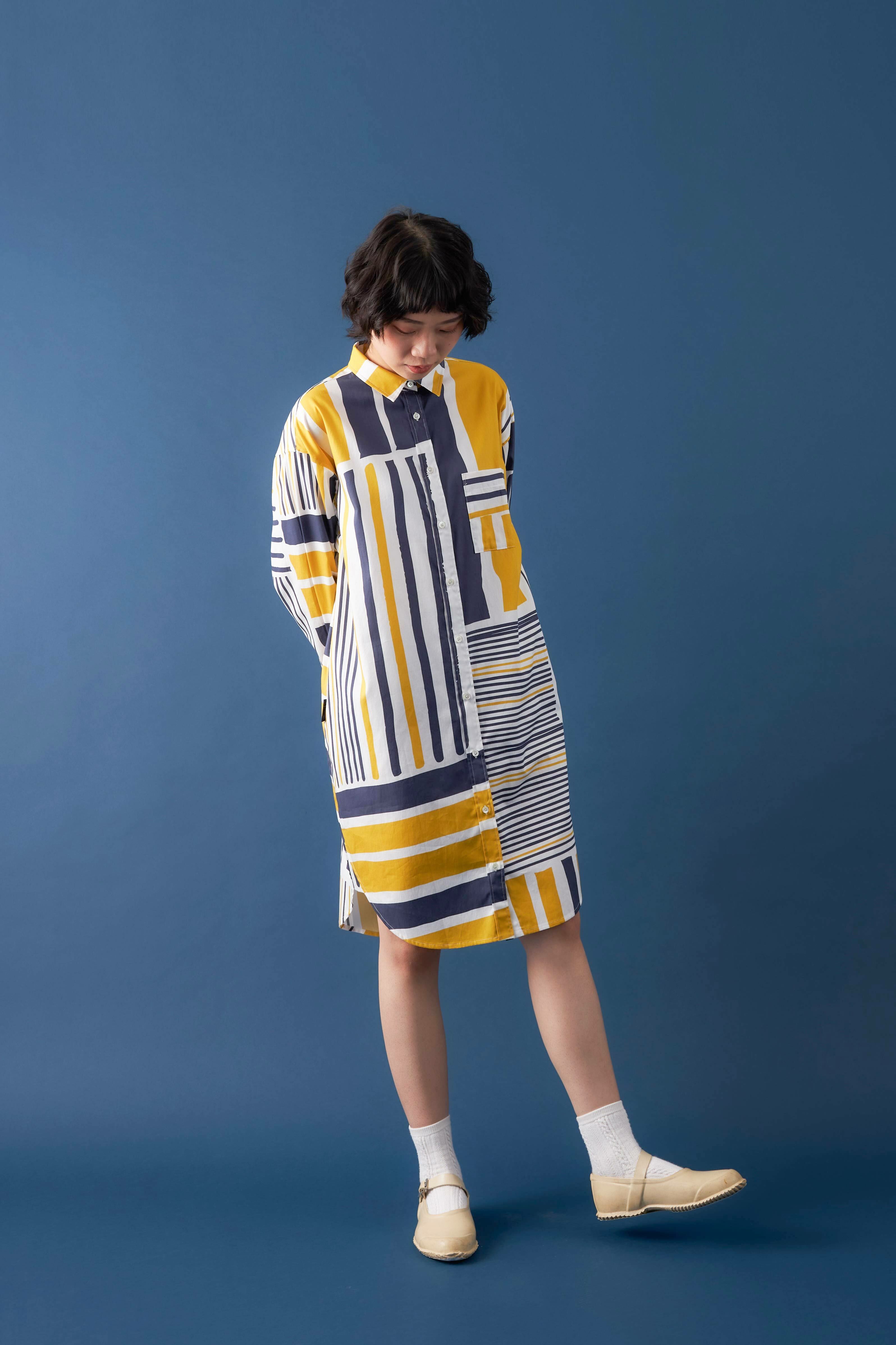 印花長版襯衫 / 鐵皮屋黃藍 / Free Size