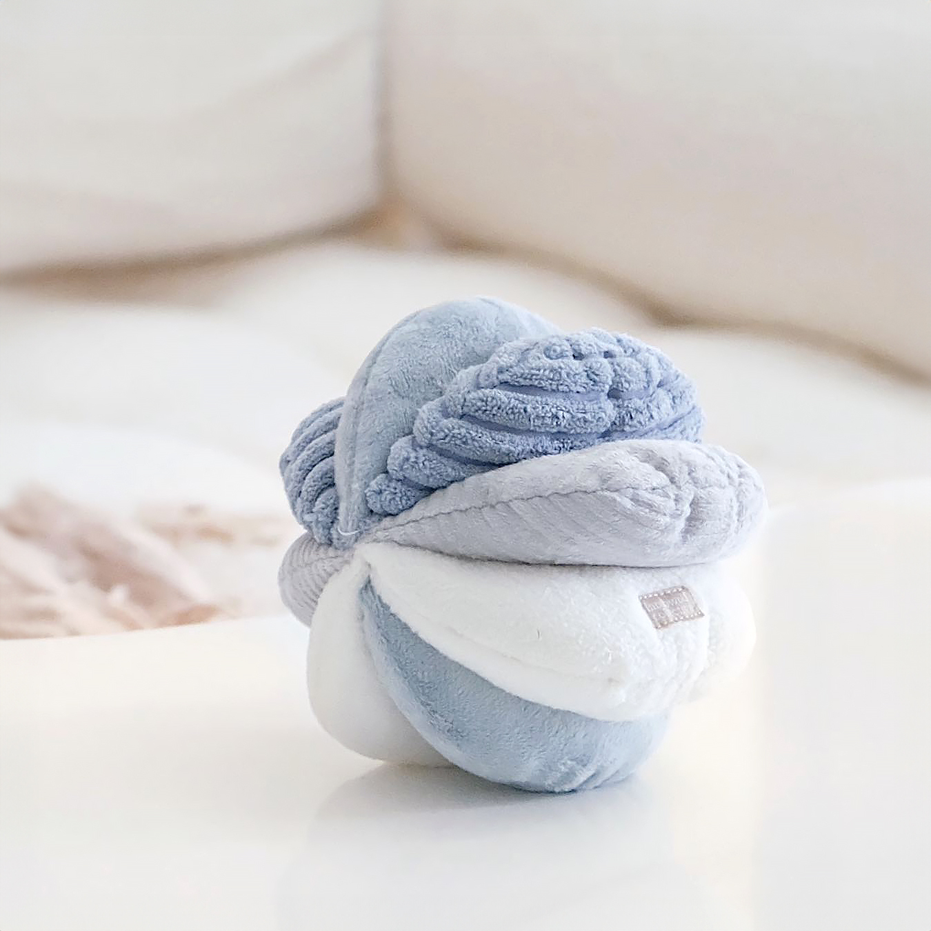 LW｜TOTO毛毛藏食嗅聞球