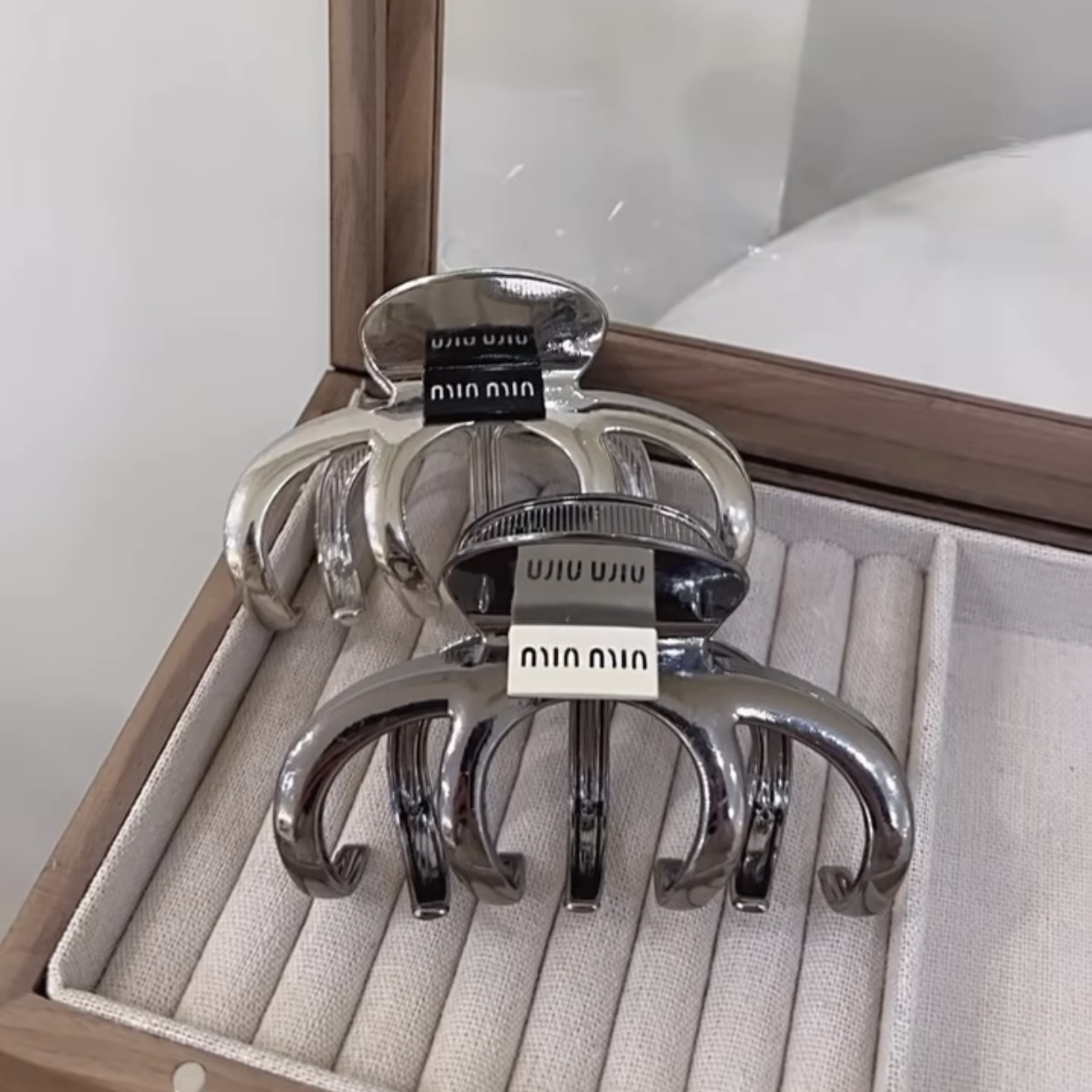 Y53金屬字母鯊魚夾