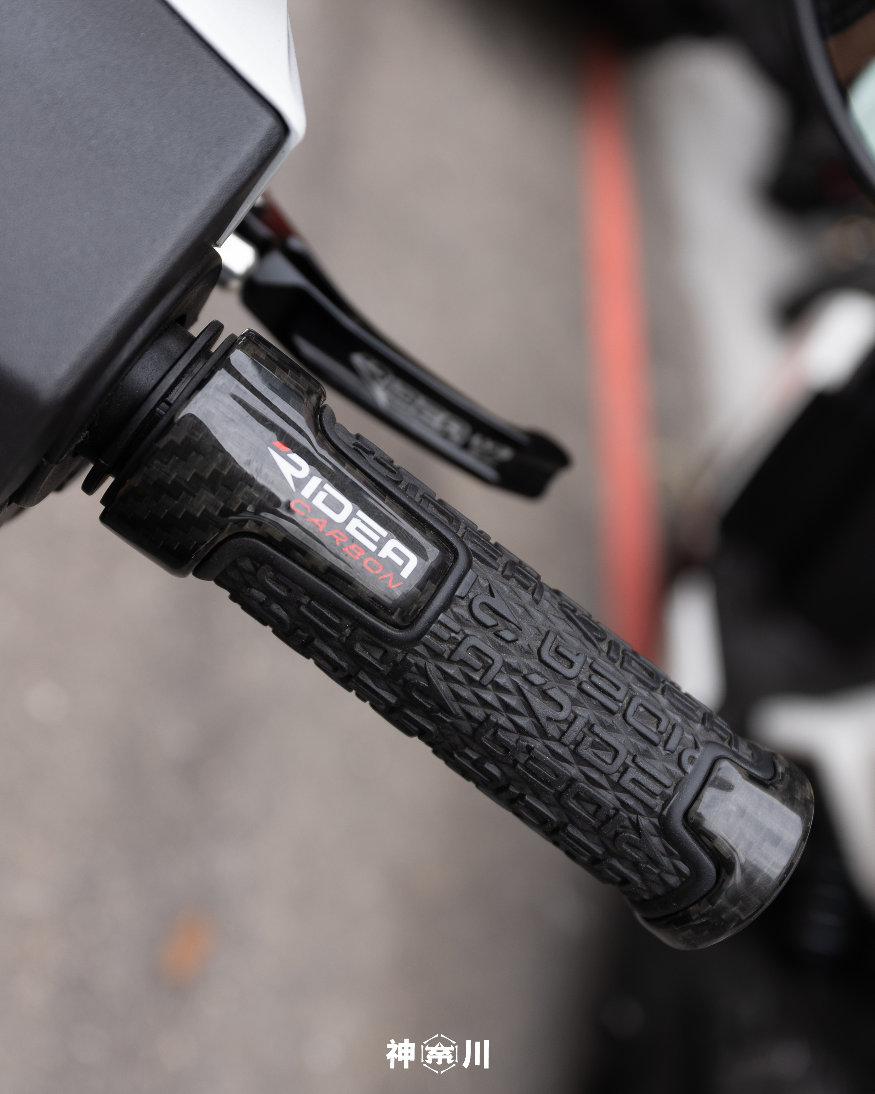 【RIDEA碳纖高階款握把】