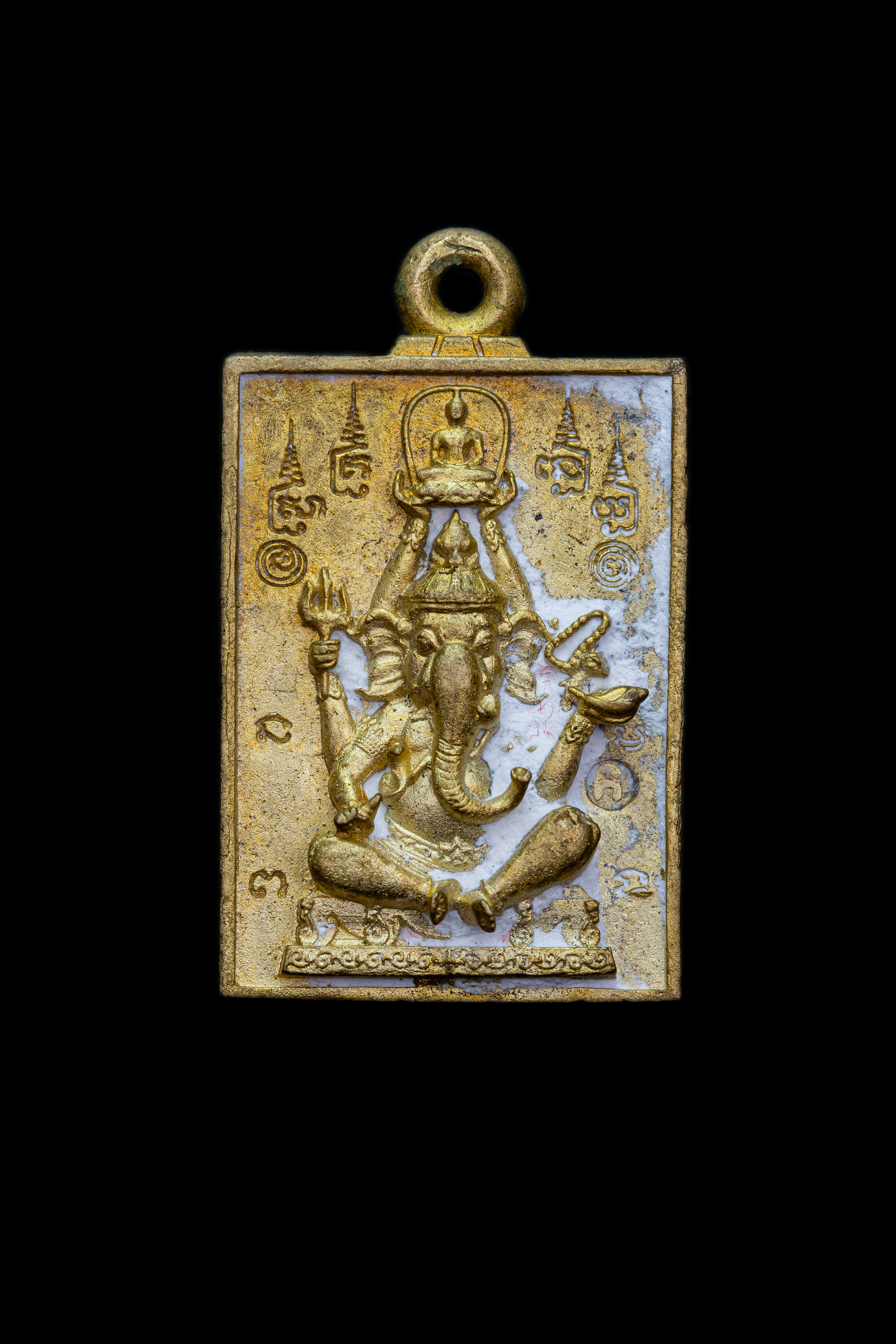 泰國佛牌,招財女神,象神,帕阿贊更