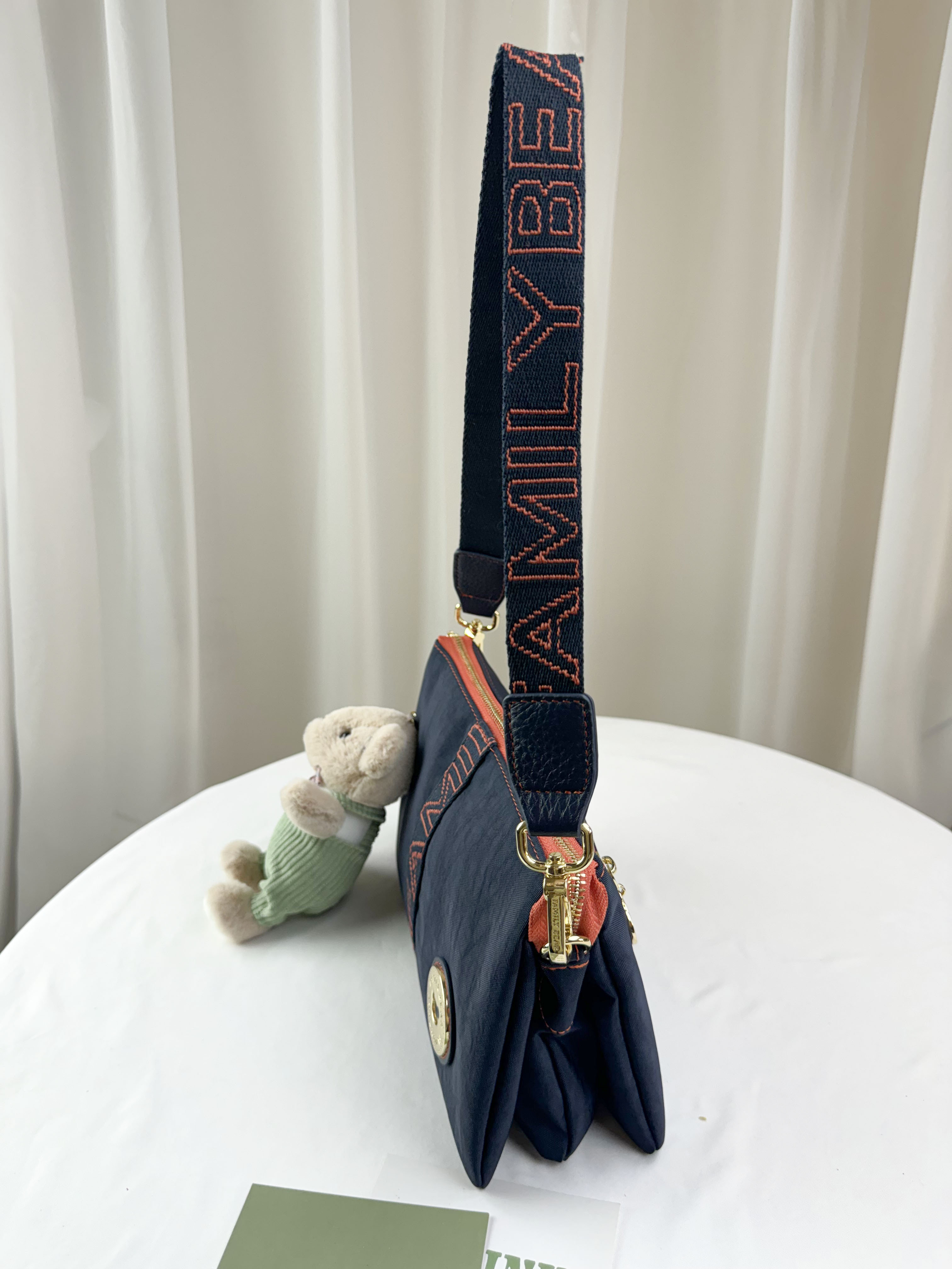 FamilyBear藍橙織帶防潑水側背包 附兔兔吊飾 #2107