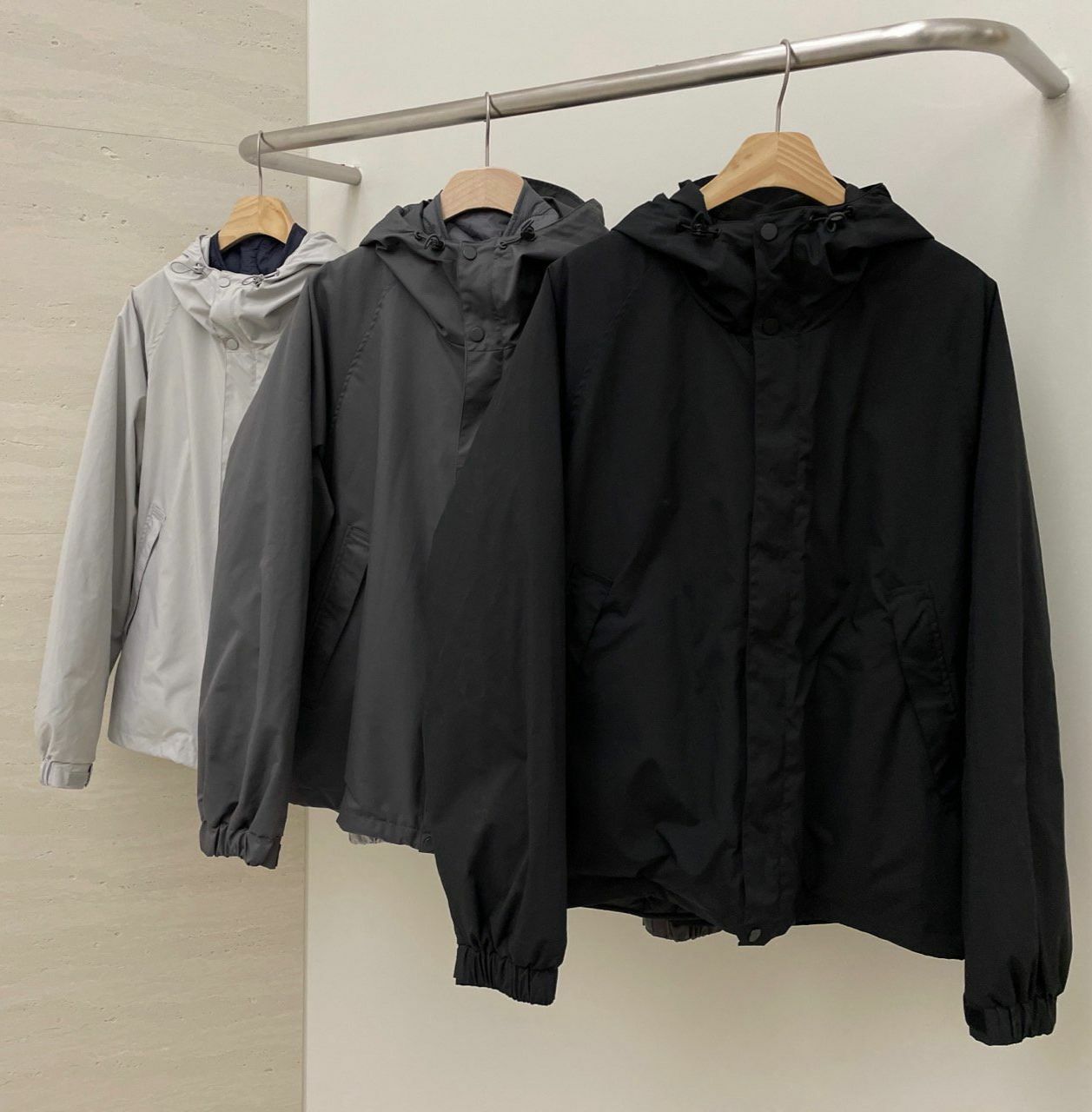 淨色連帽拉鍊外套(不包括內層綿夾外套) DDM-034JK