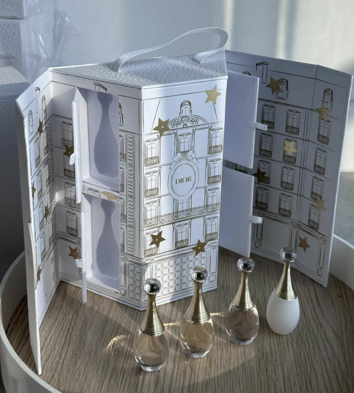 DIOR迪奥蒙田大道30号套装 -M