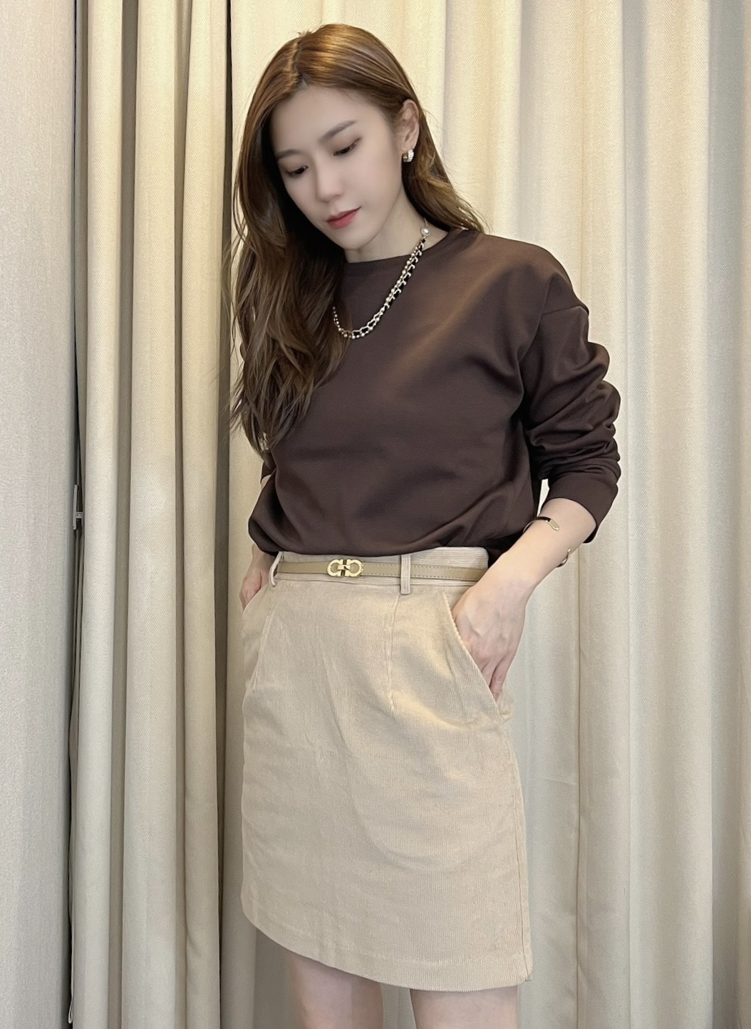 燈芯絨直紋短裙