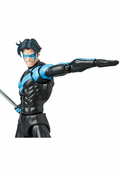MAFEX No.175 夜翼Nightwing (Batman: HUSH Ver.)