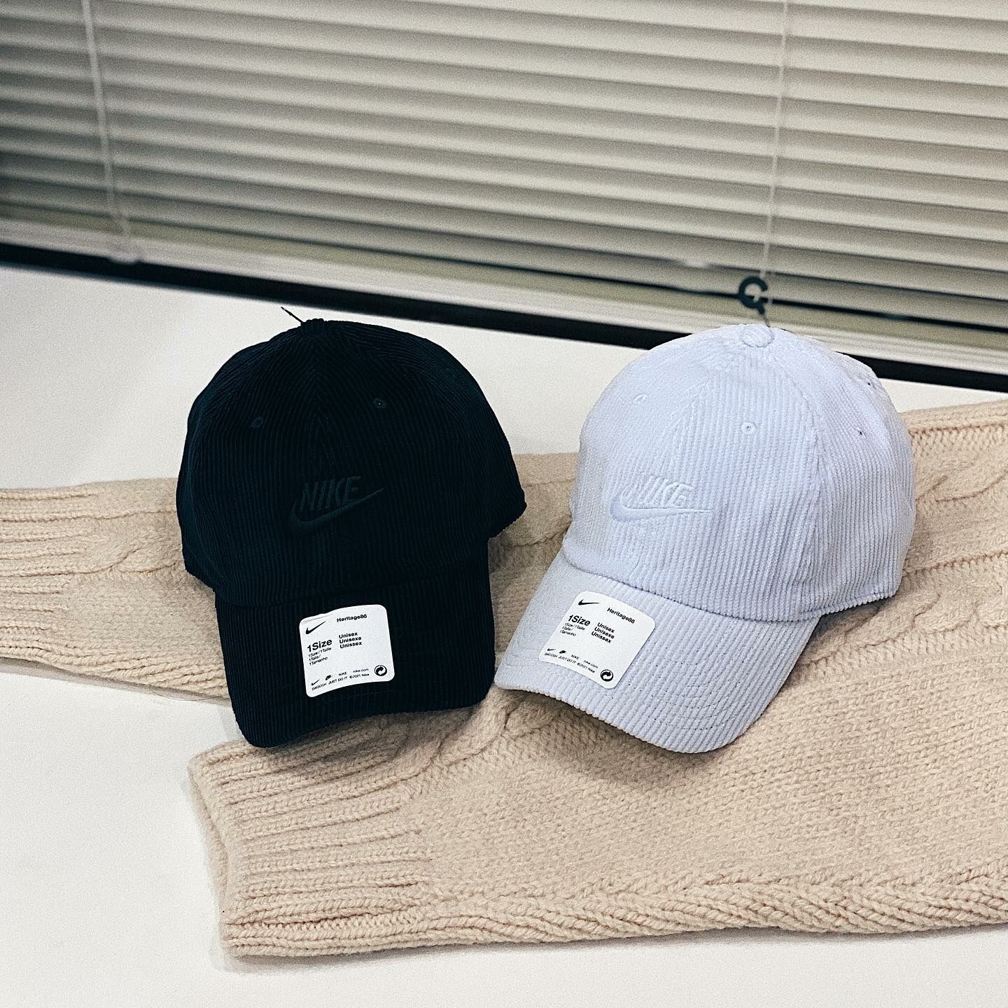 Nike Club Futura 黑色 燈芯絨 棒球帽 帽子 老帽 FB5375-010