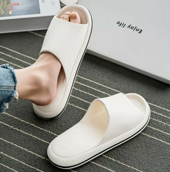 Men's slippers