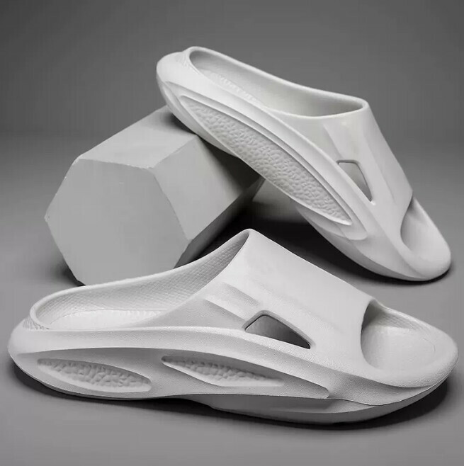 Men's slippers
