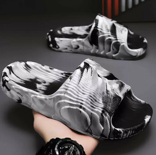 Men's slippers