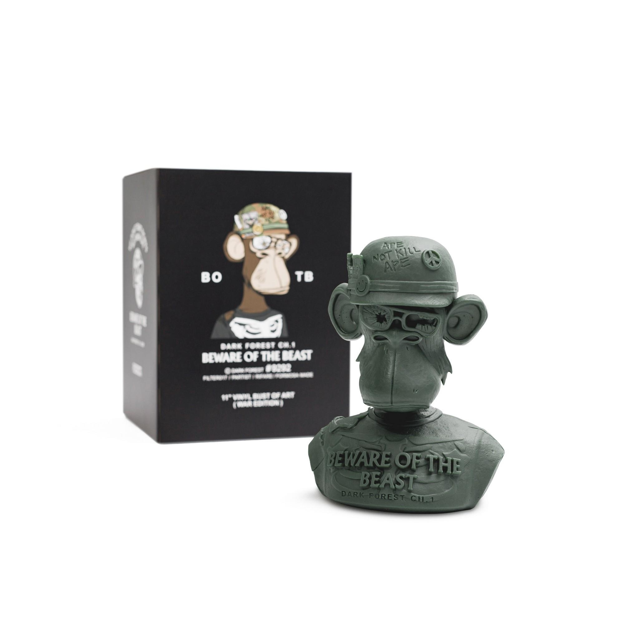 FILTER017® X DARK FOREST 11" Vinyl Bust Of Art ( War Edition #9292 ) 無聊猿搪膠戰爭胸像 (盒裝普通版)