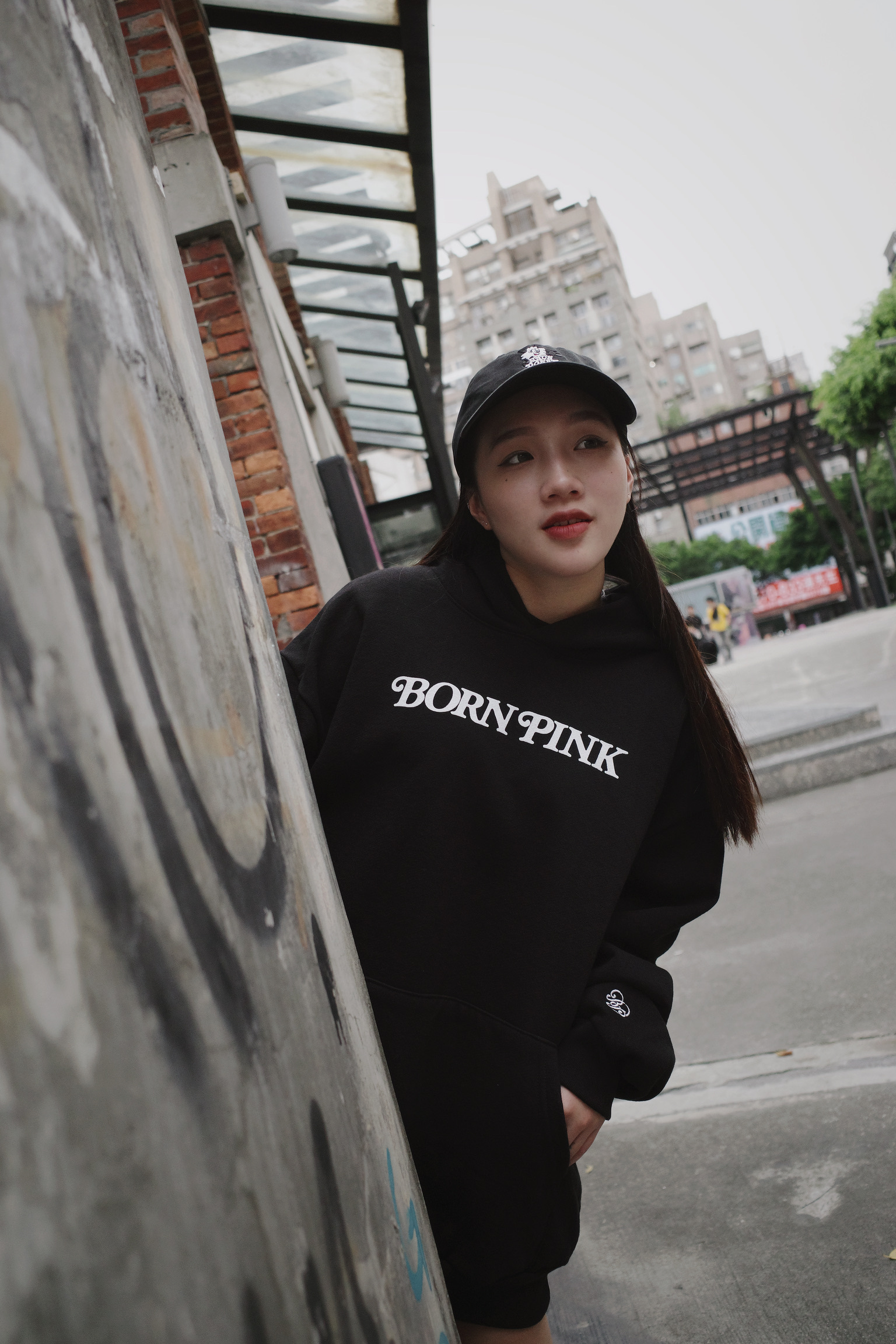 <快速出貨> BLACKPINK x VERDY 文字連帽衛衣 黑