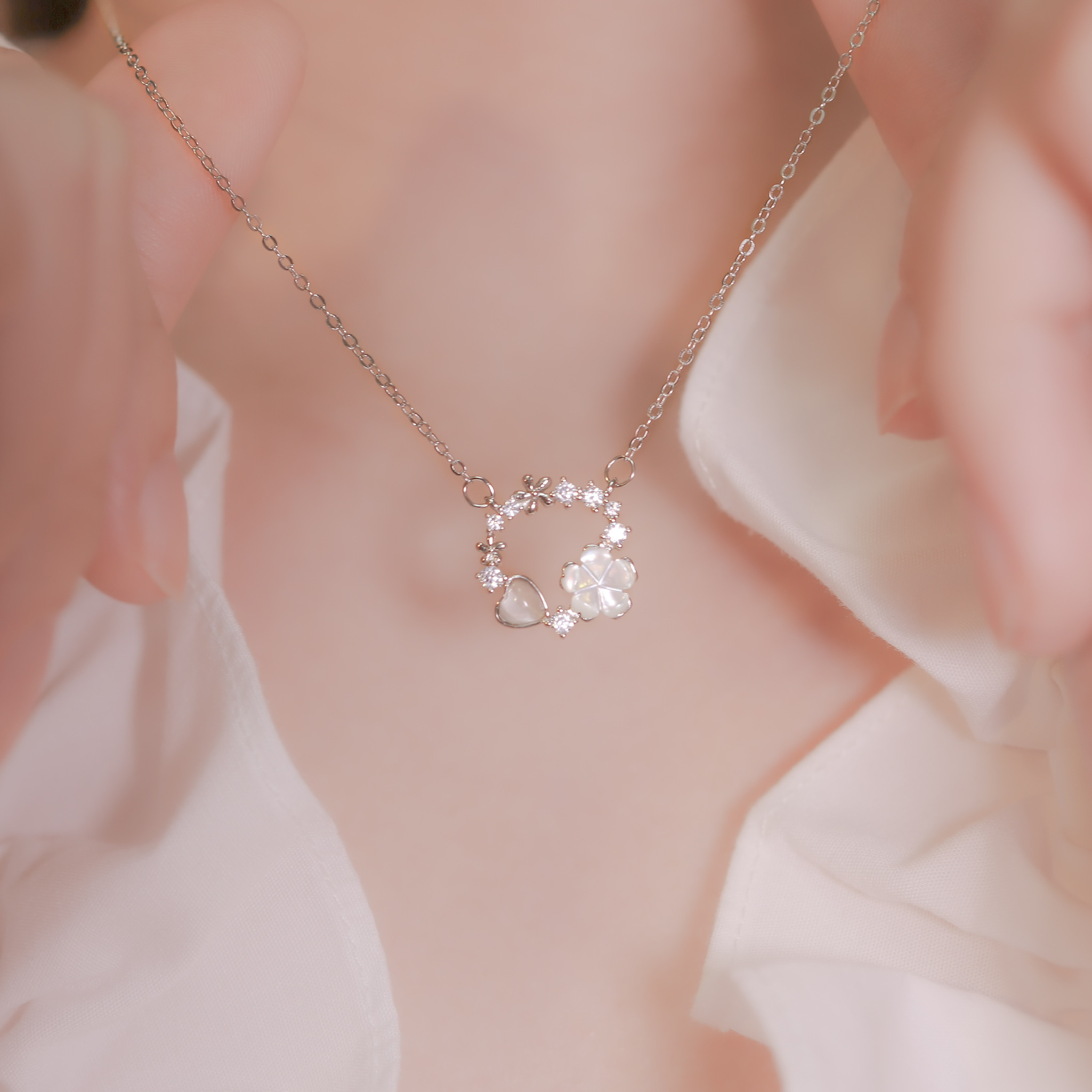 | 925純銀・白金・玫瑰金 | 漫愛花簇項鍊  (銀/玫瑰金) | NE0970 |