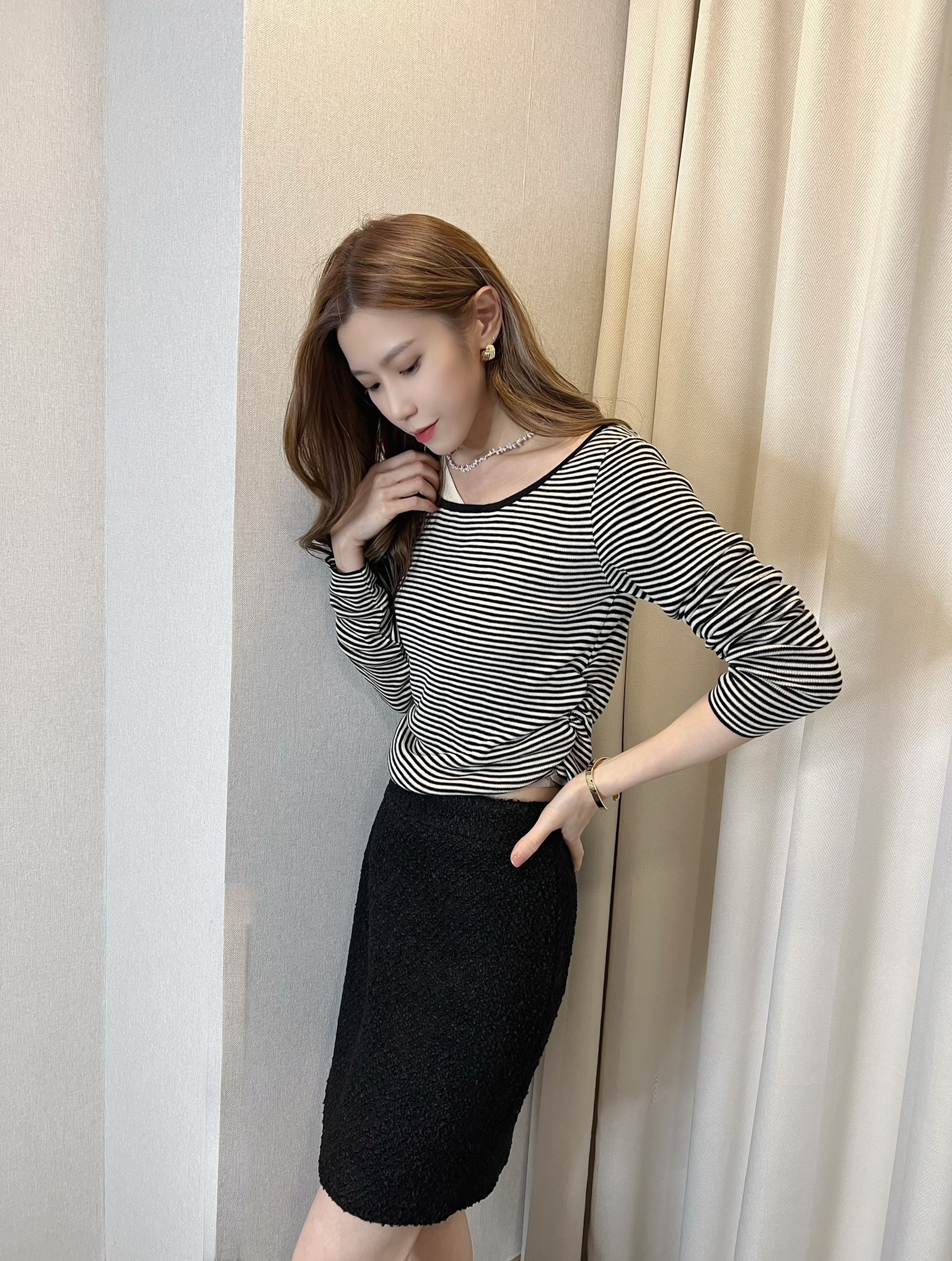 斜肩拼接兩件式棉料上衣