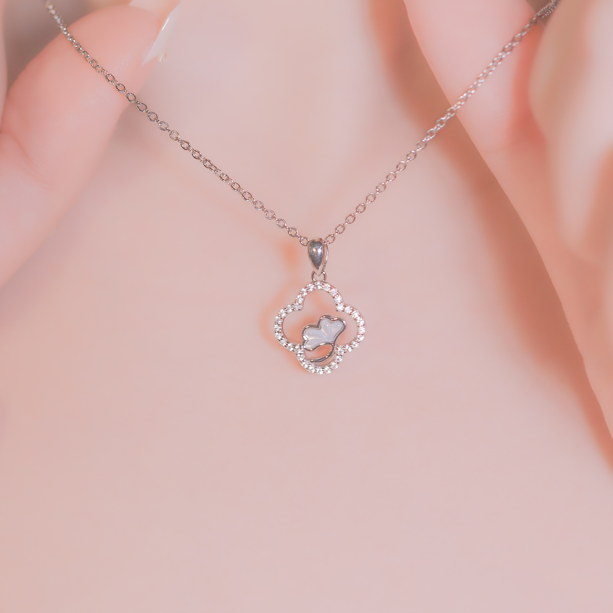 | 925純銀・厚鍍白金 | 幸運之境項鍊 | NE0997 |