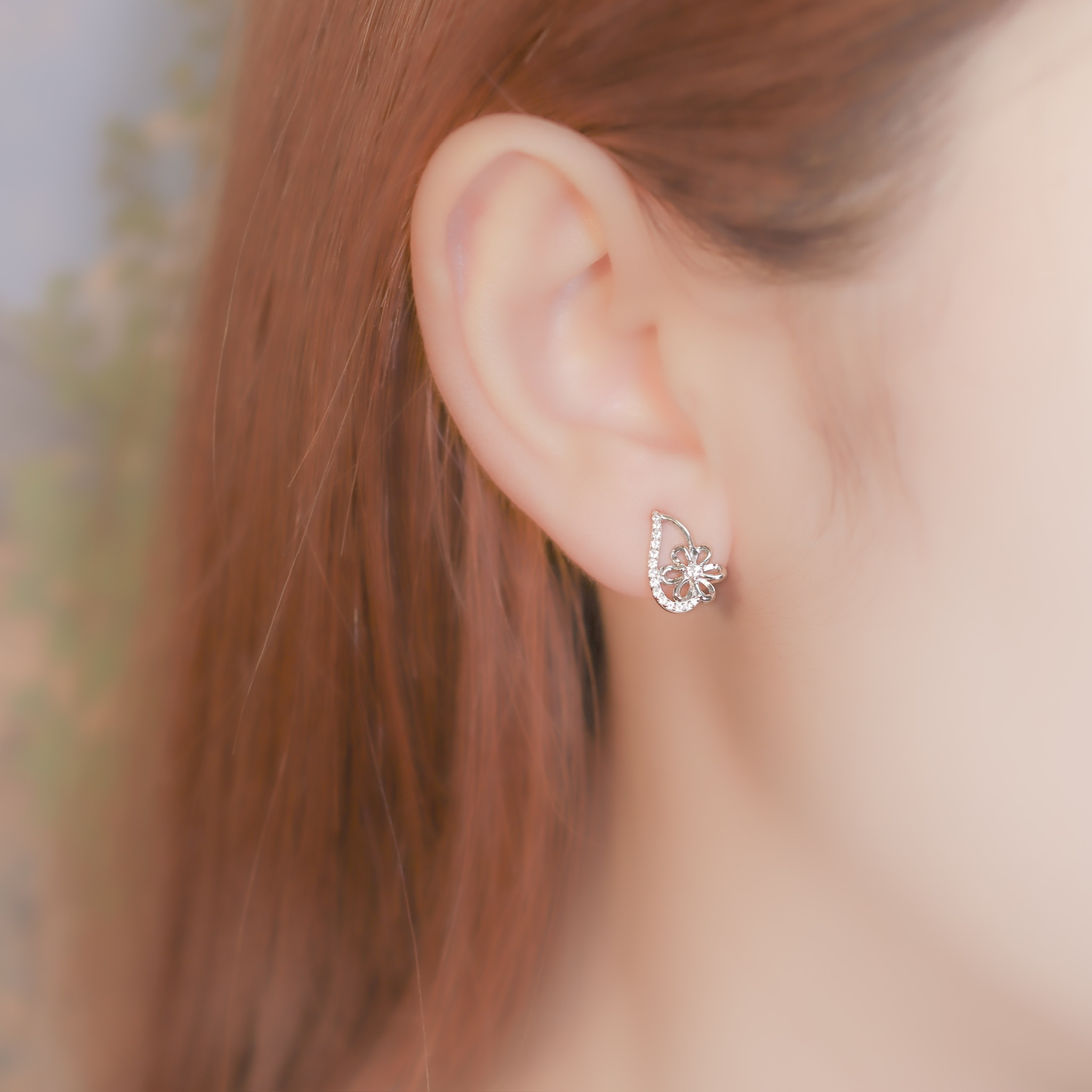 | 925純銀・厚鍍白金 | 花漾伊始耳環 | EA0703 |