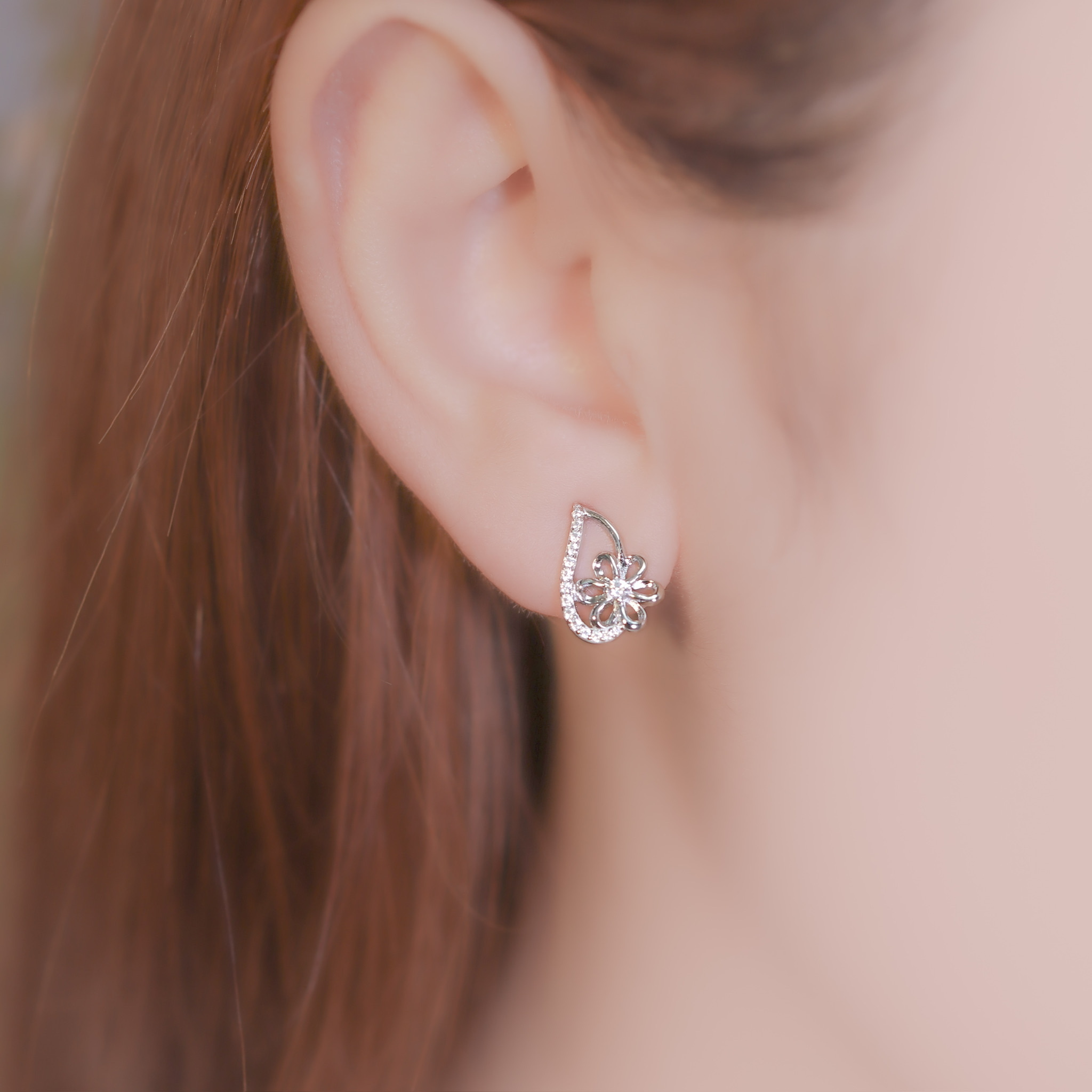 | 925純銀・厚鍍白金 | 花漾伊始耳環 | EA0703 |