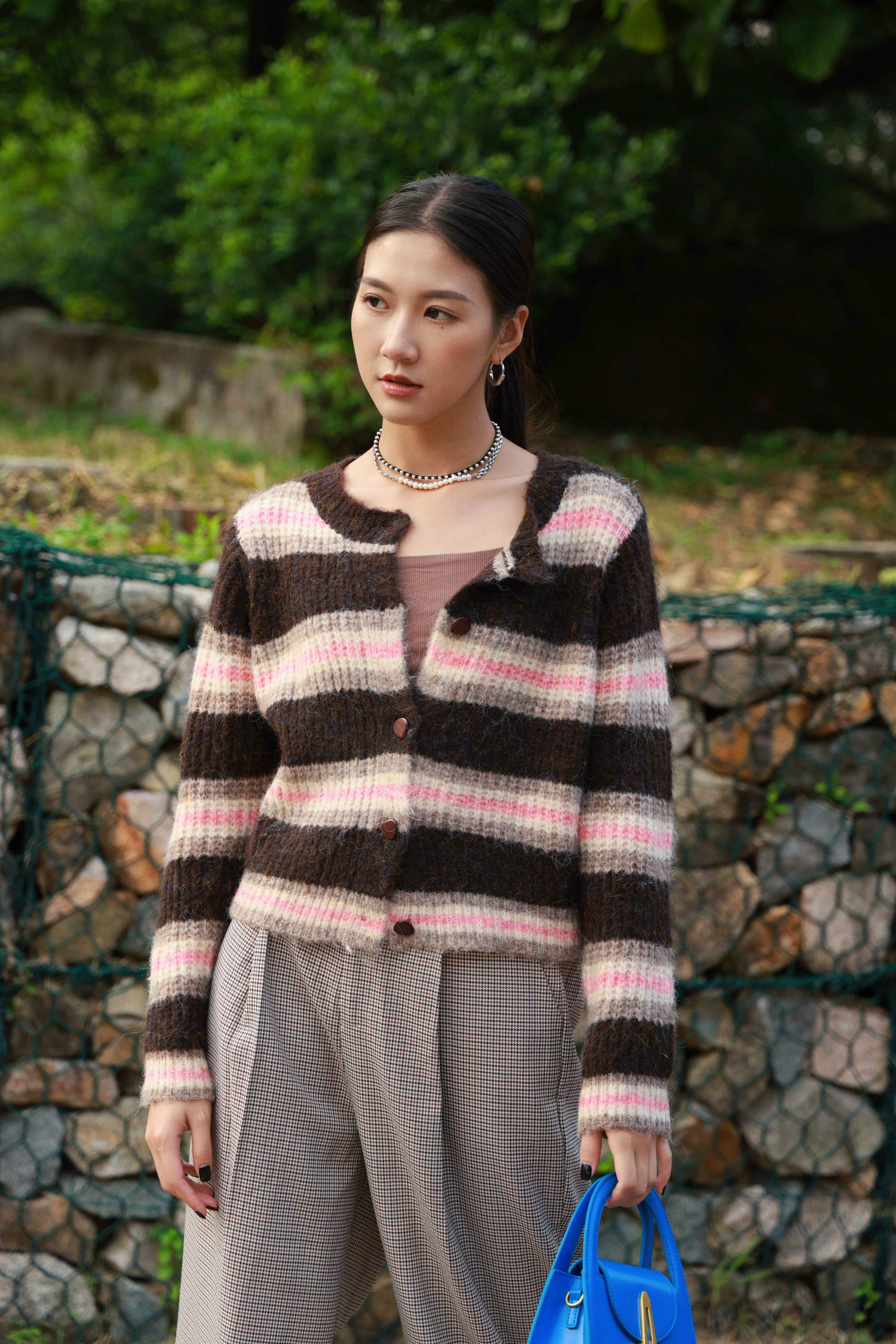 圓領間條鬆軟morhair cardigan（現貨款式）